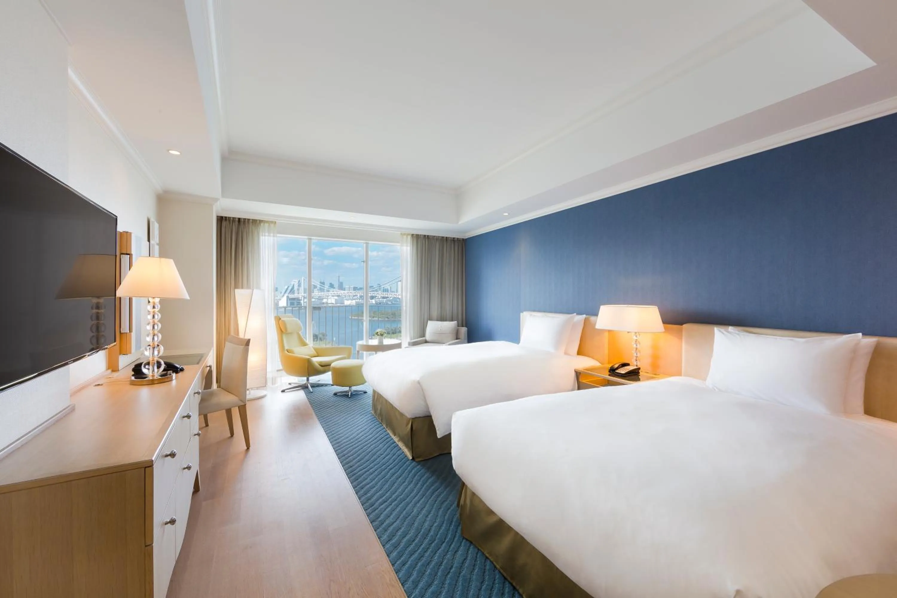 Bed in Hilton Tokyo Odaiba