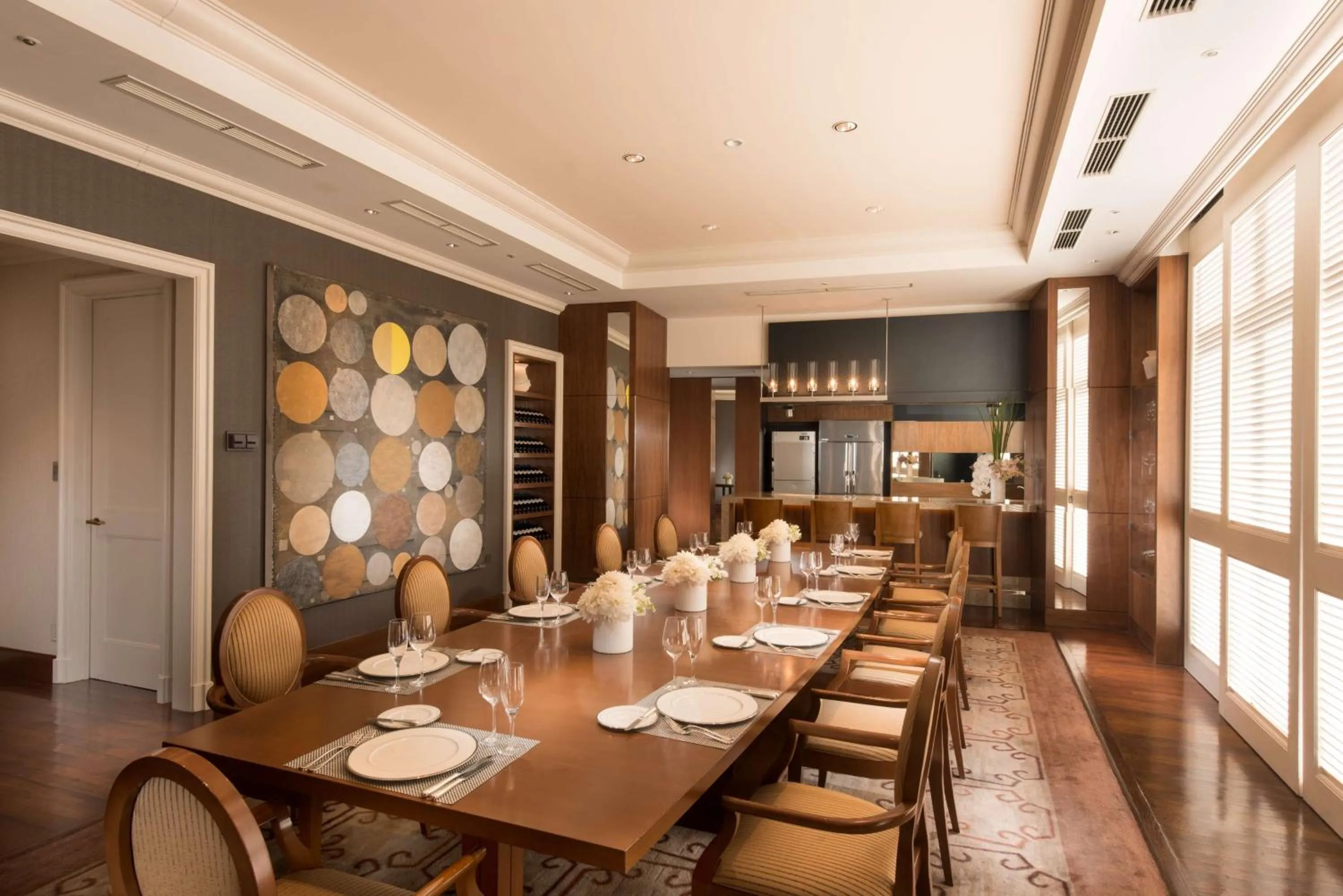 Restaurant/places to eat in Hilton Tokyo Odaiba