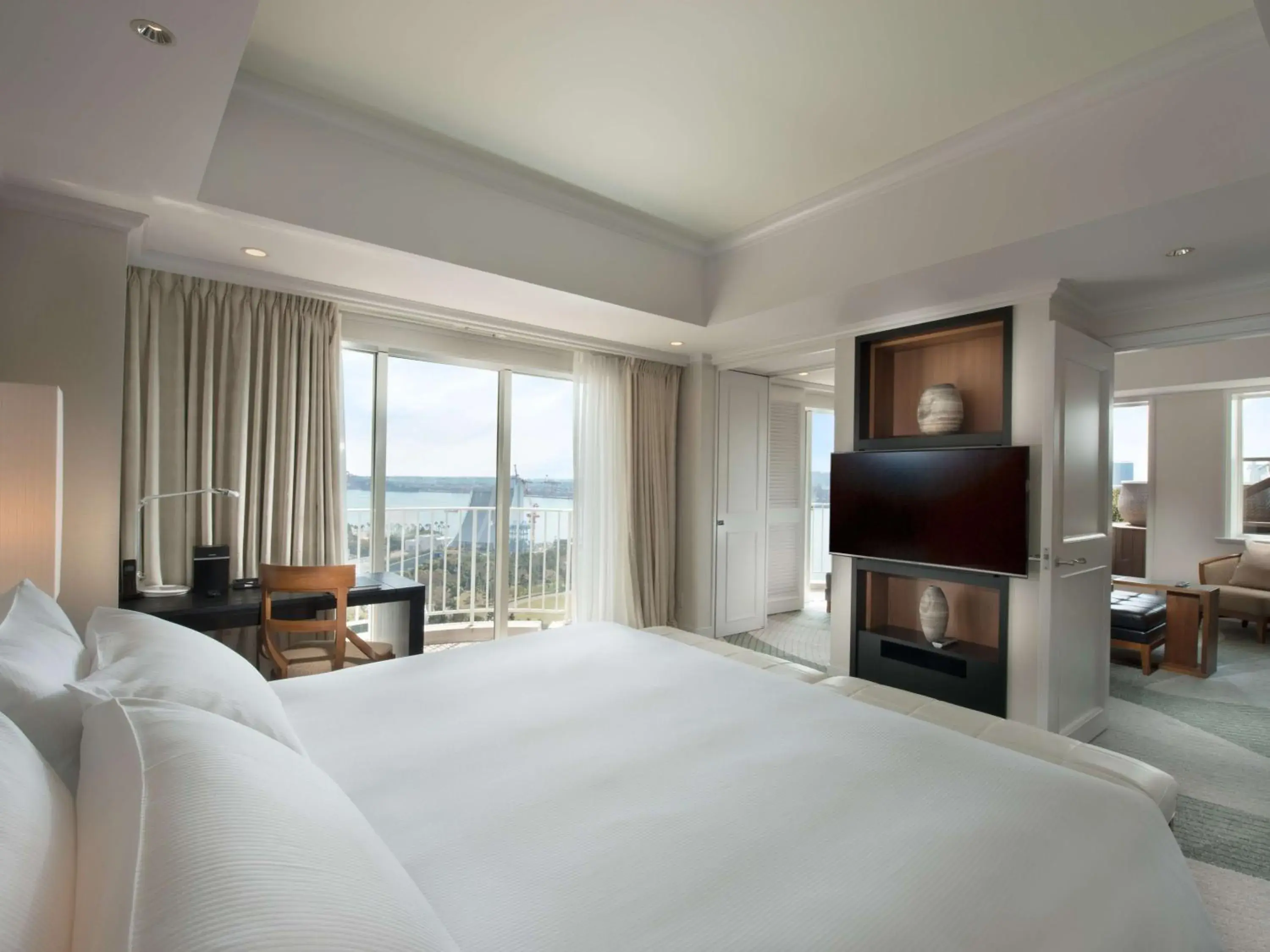 Bed in Hilton Tokyo Odaiba Bed in Hilton Tokyo Odaiba