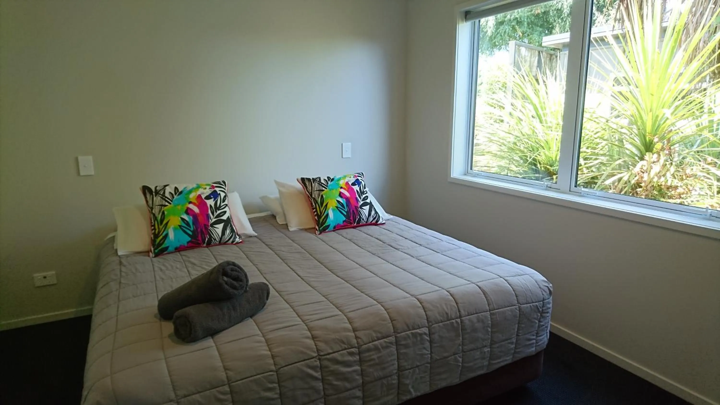 Bedroom, Bed in Taupo Debretts Spa Resort