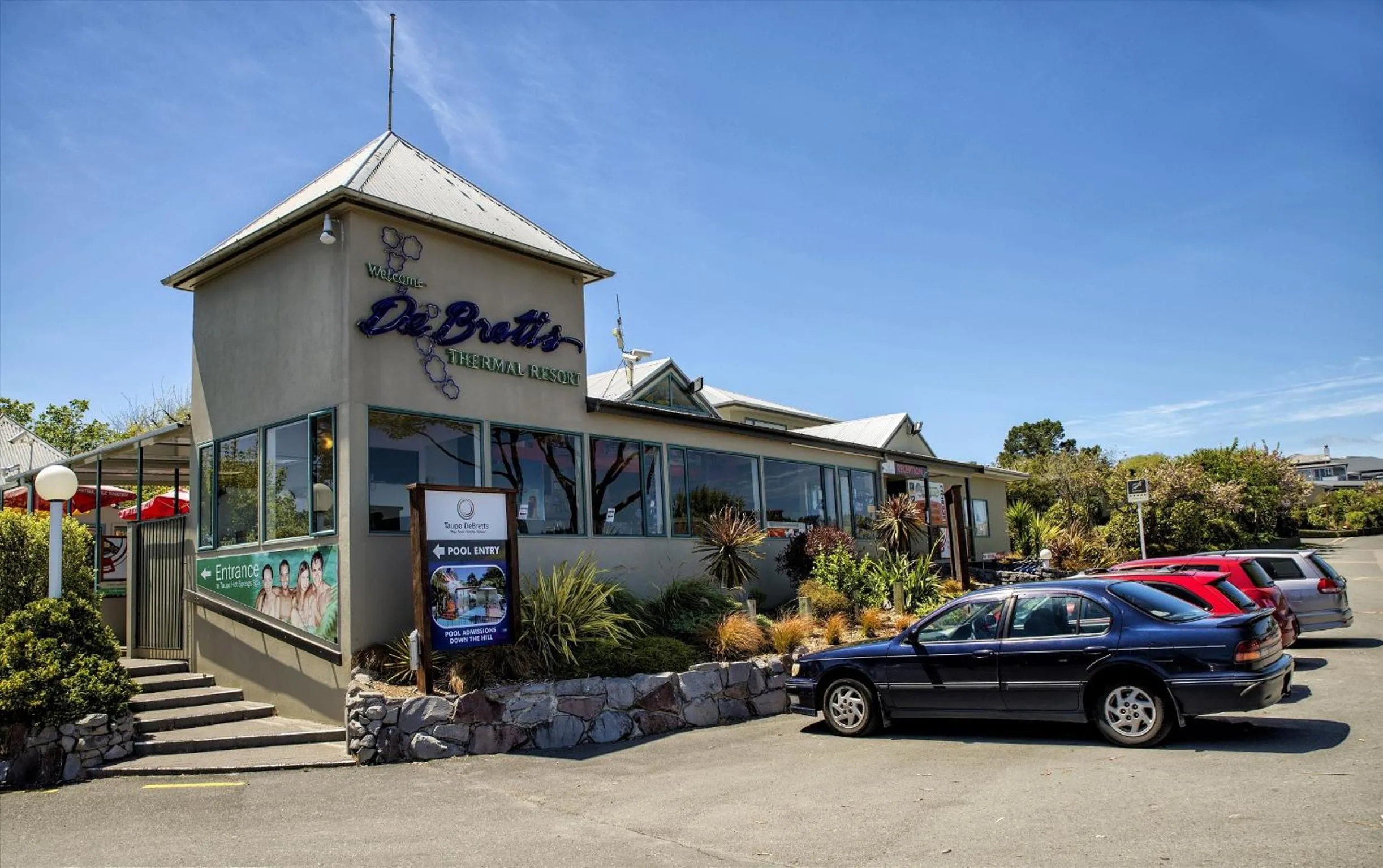 Restaurant/places to eat in Taupo Debretts Spa Resort