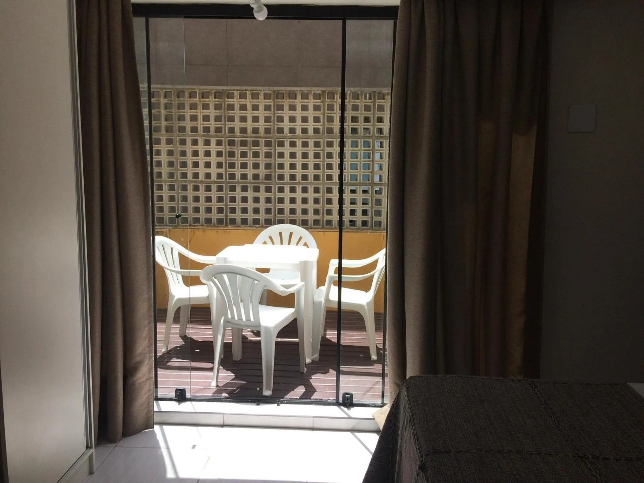 Atlântico Flat 104 e 116