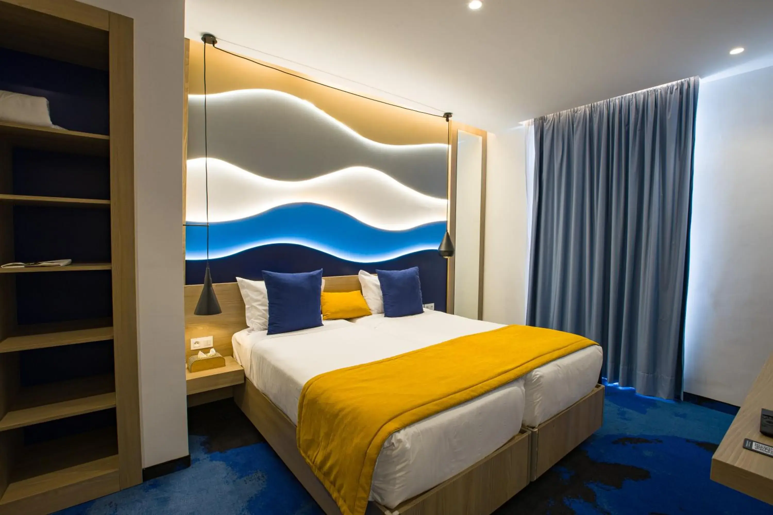 Bed in Hotel Carlton Bed in Hotel Carlton