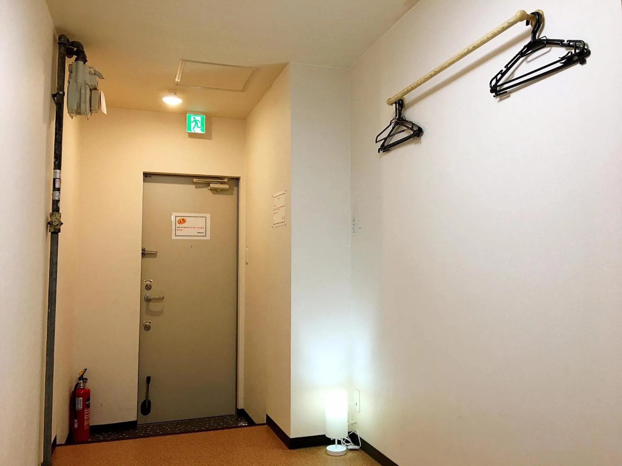 Photo of the whole room in Osaka Tengachaya Guesthouse SAYURI II