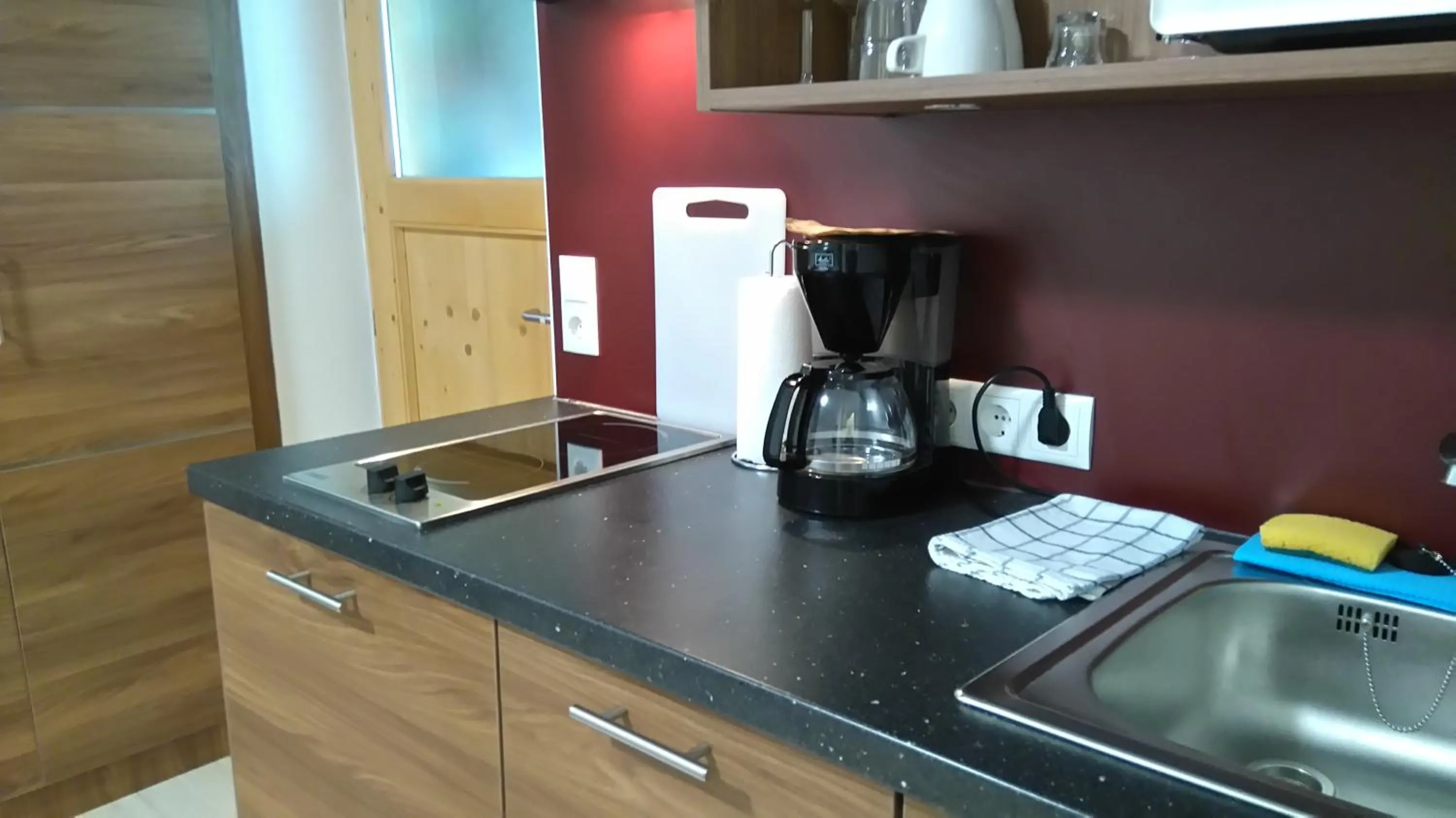 Coffee/tea facilities in Pension Elisabeth - Rooms & Apartments