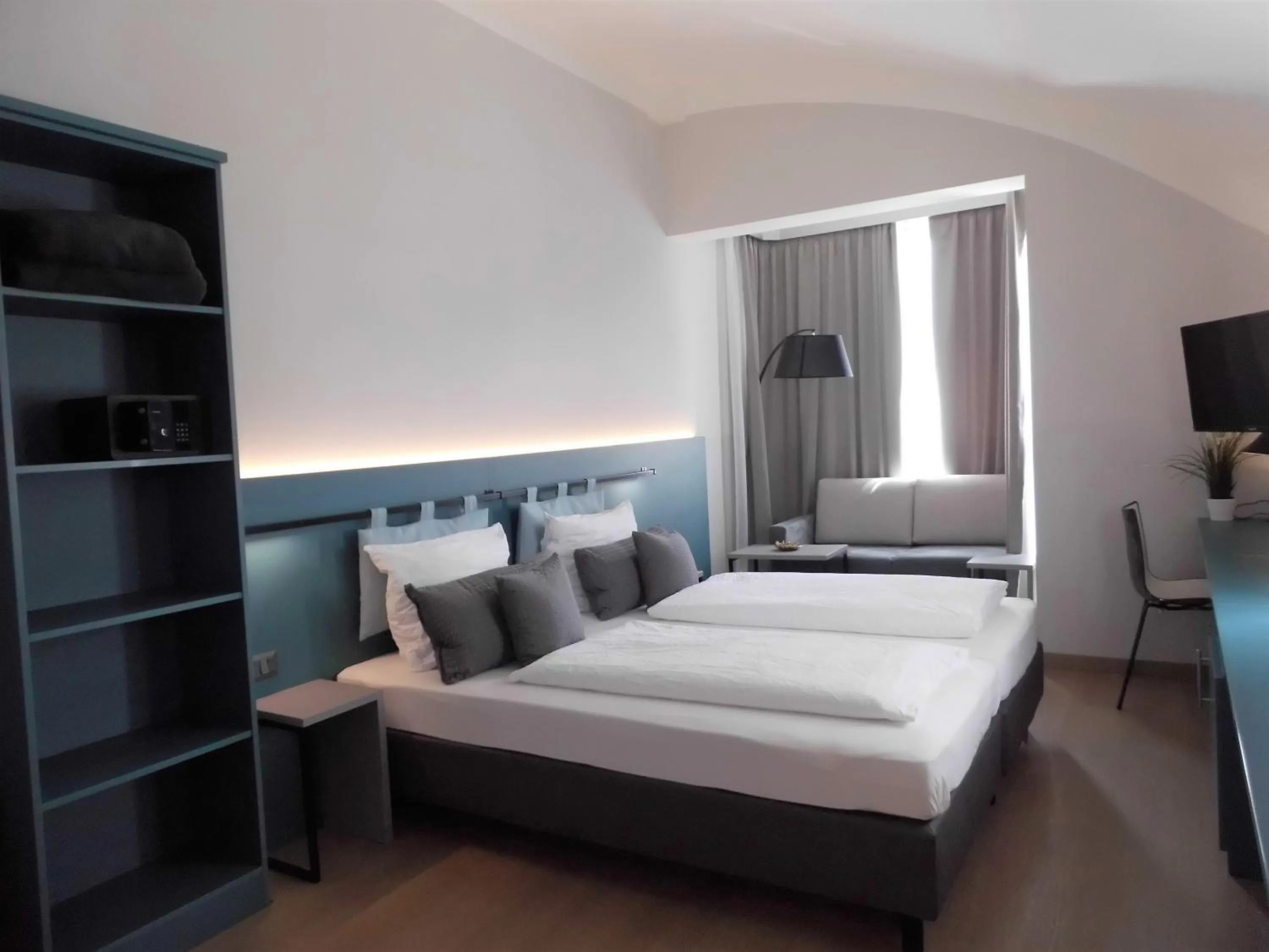 Bed in Pension Elisabeth - Rooms & Apartments