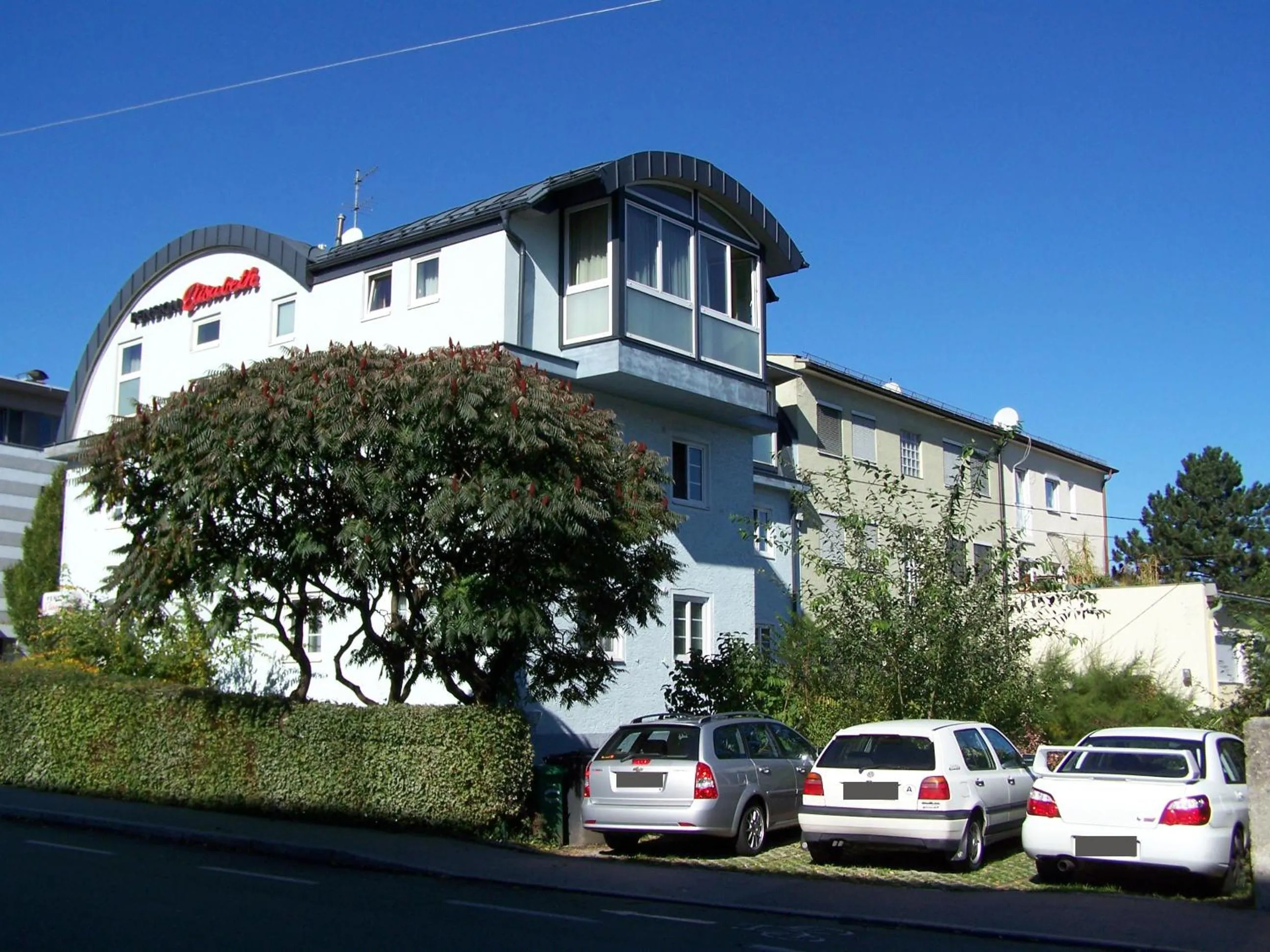Facade/entrance in Pension Elisabeth - Rooms & Apartments