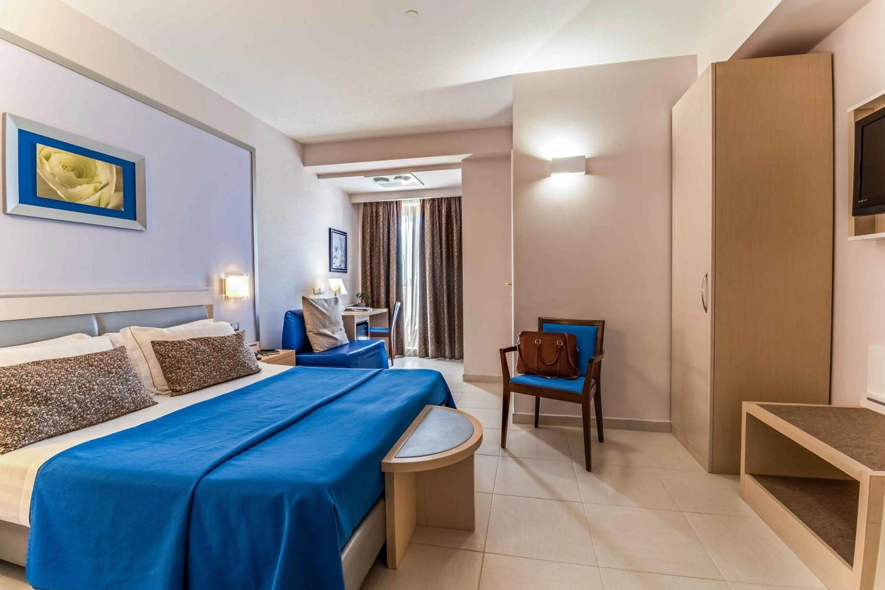 Bedroom, Bed in Kora Park Resort