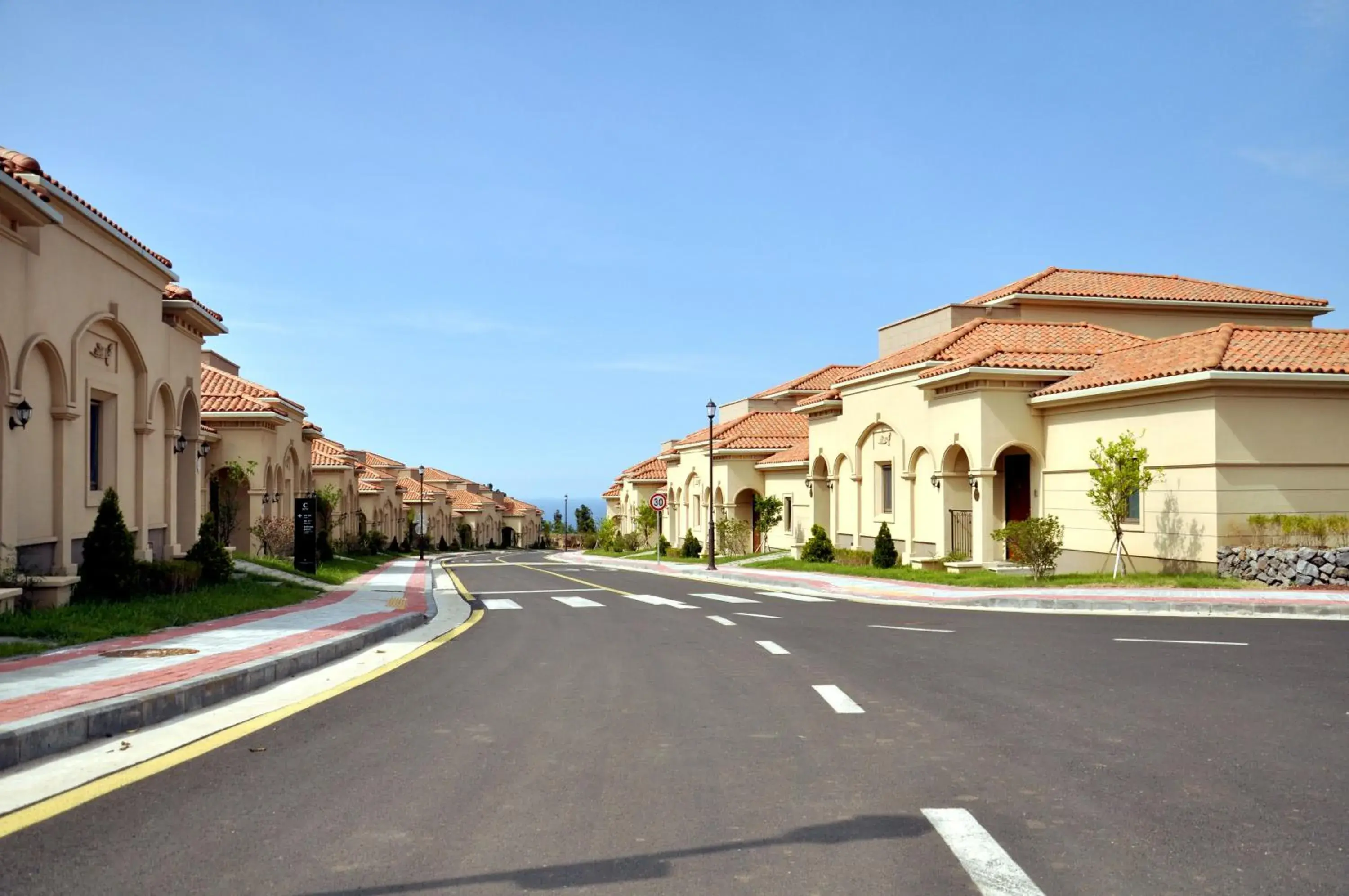 Facade/entrance in Camphortree Hotel and Resort Facade/entrance in Camphortree Hotel and Resort