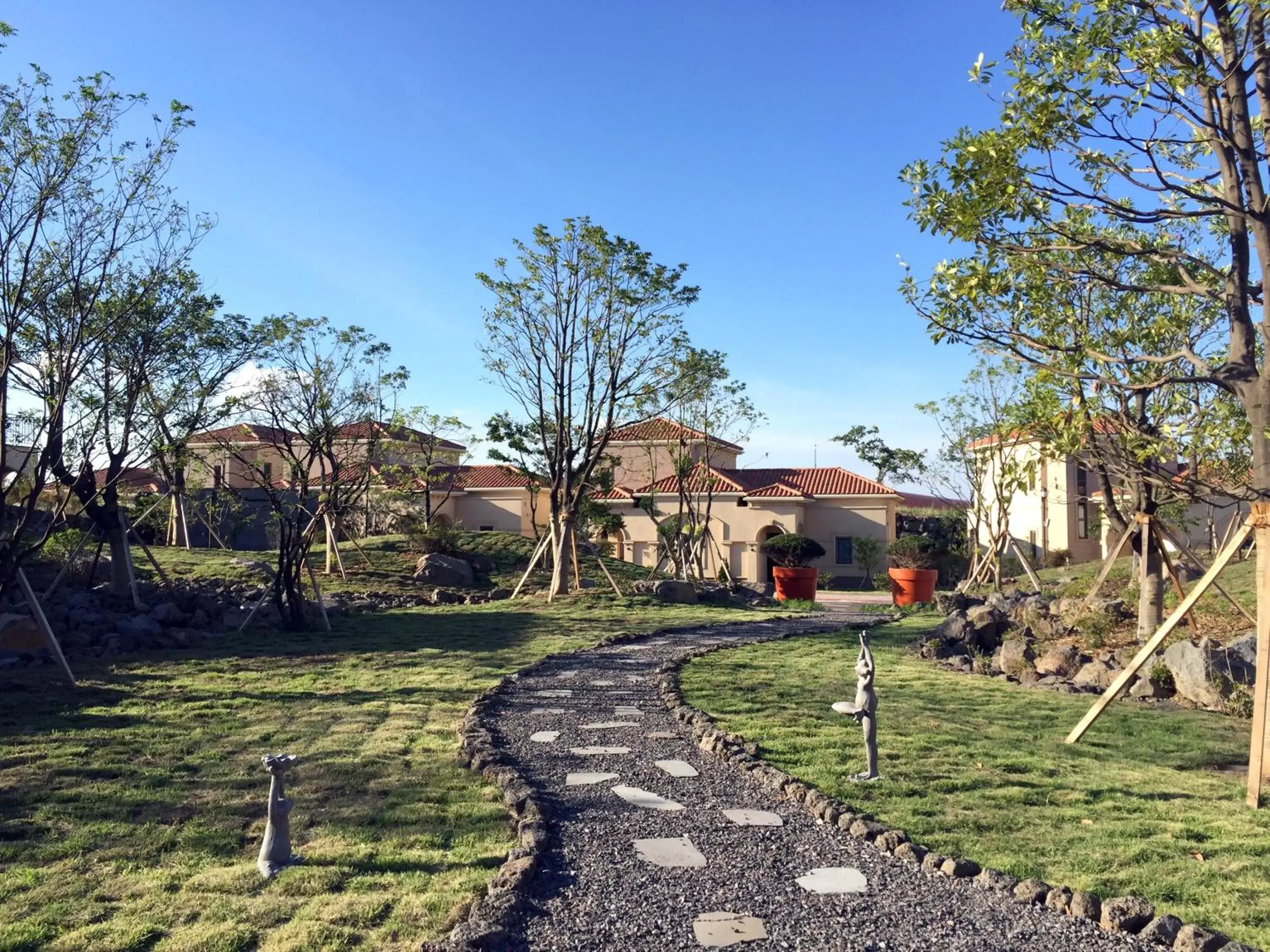 Facade/entrance in Camphortree Hotel and Resort Facade/entrance in Camphortree Hotel and Resort
