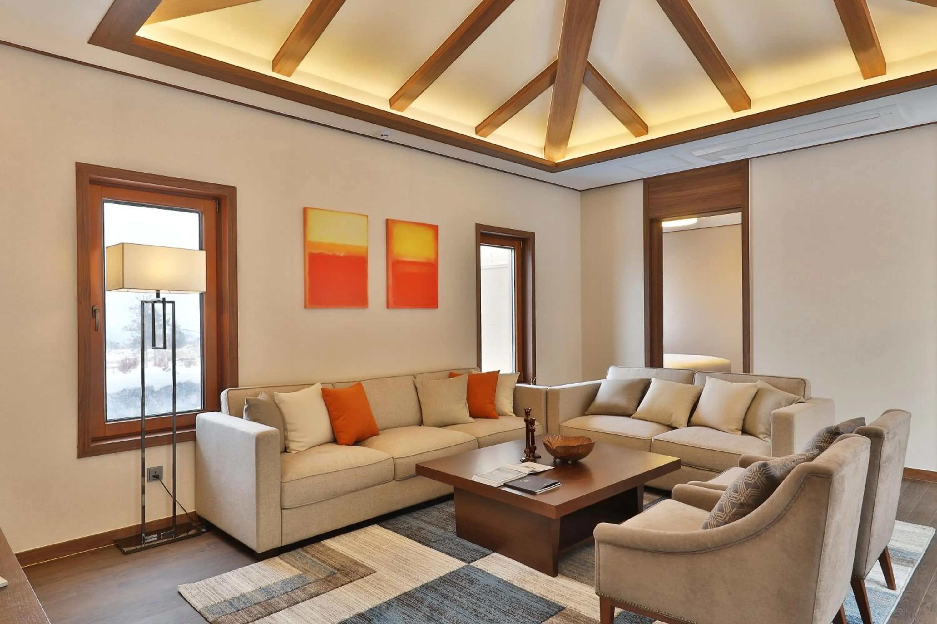 Camphortree Hotel and Resort