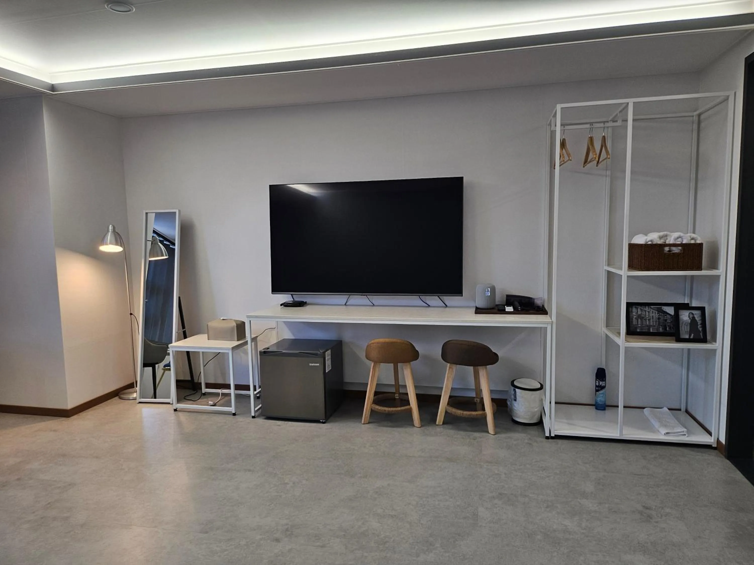 White Windmill Guesthouse