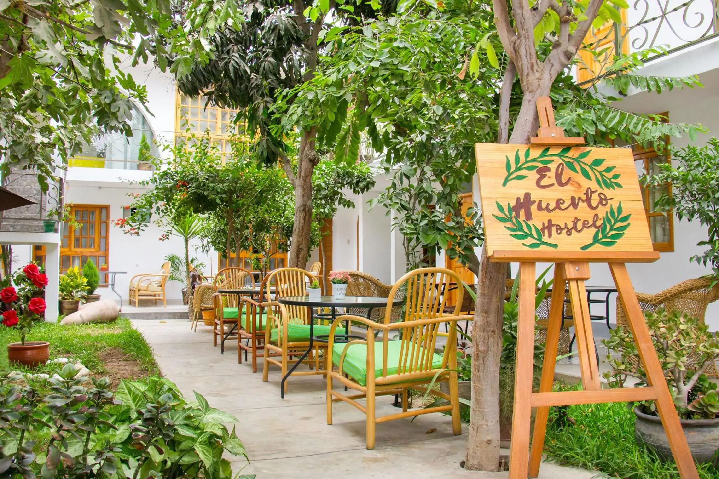 El Huerto Hostel El Huerto Hostel