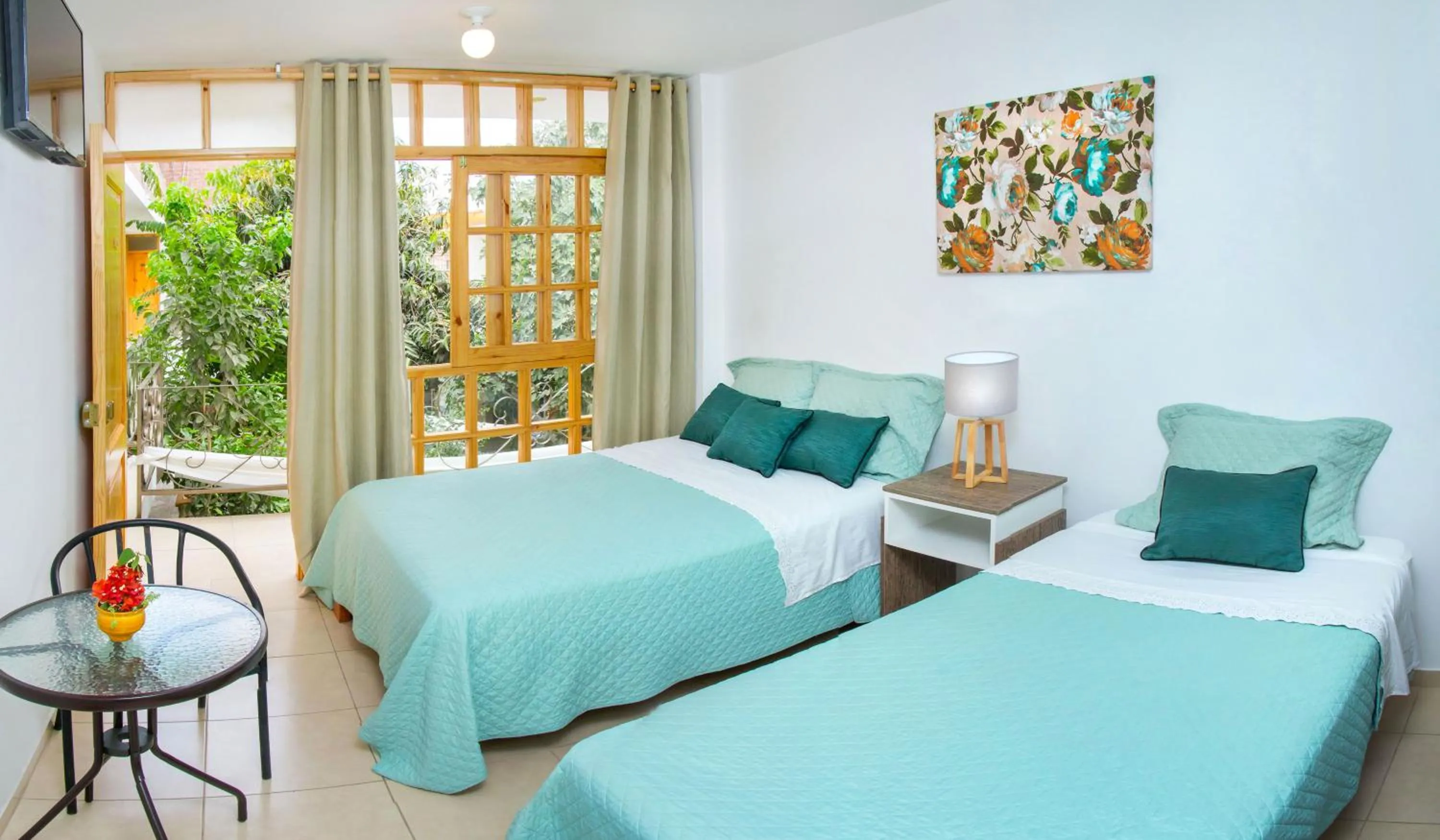 Bed in El Huerto Hostel