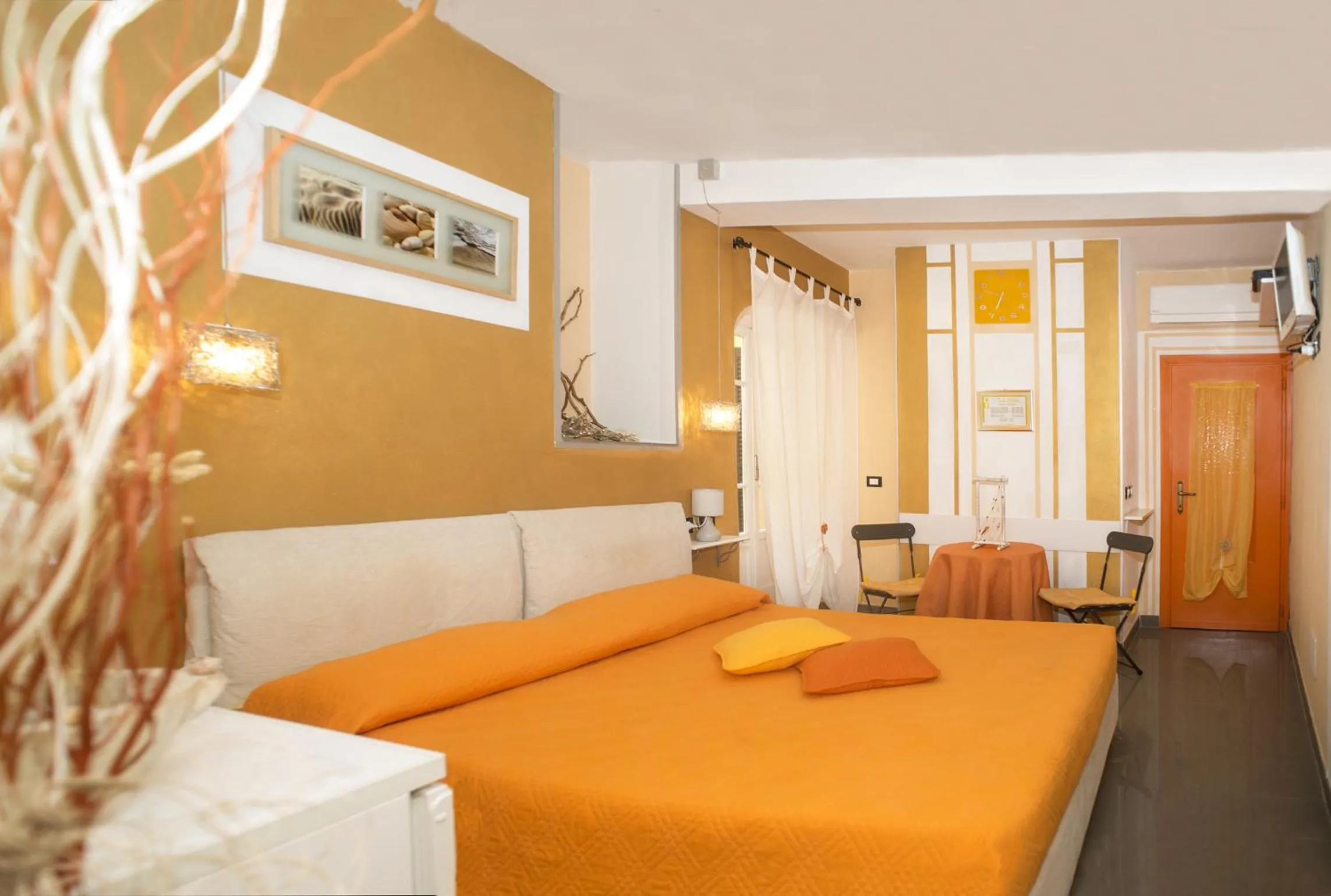 Bedroom, Bed in I Coralli rooms & apartments