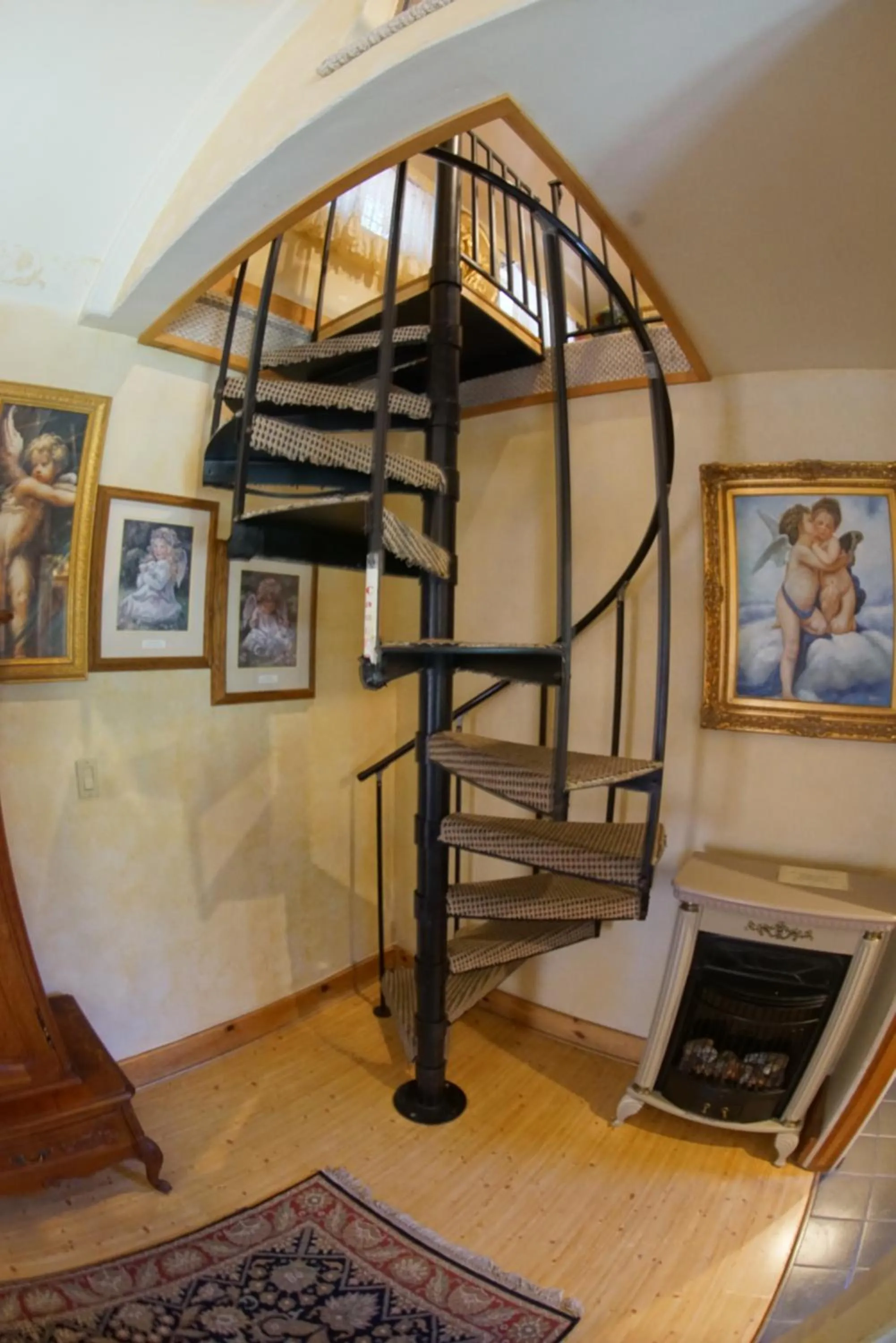 FLEUR DE LAC EUROPERAN INn