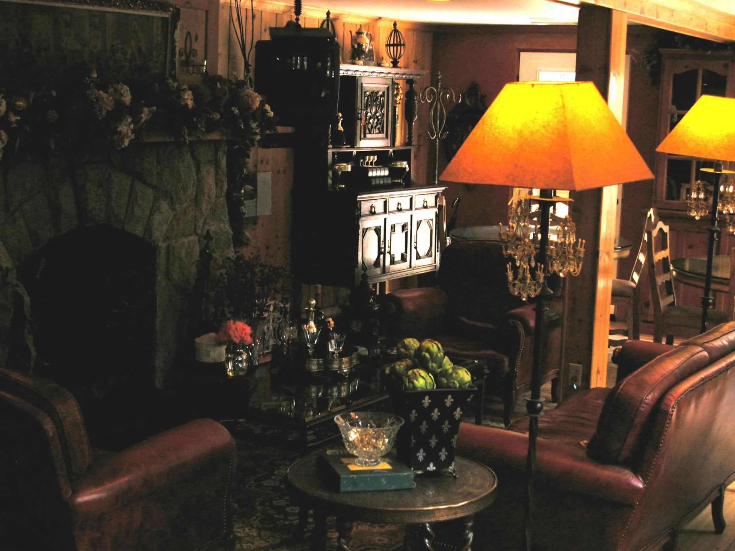 Restaurant/places to eat in FLEUR DE LAC EUROPERAN INn