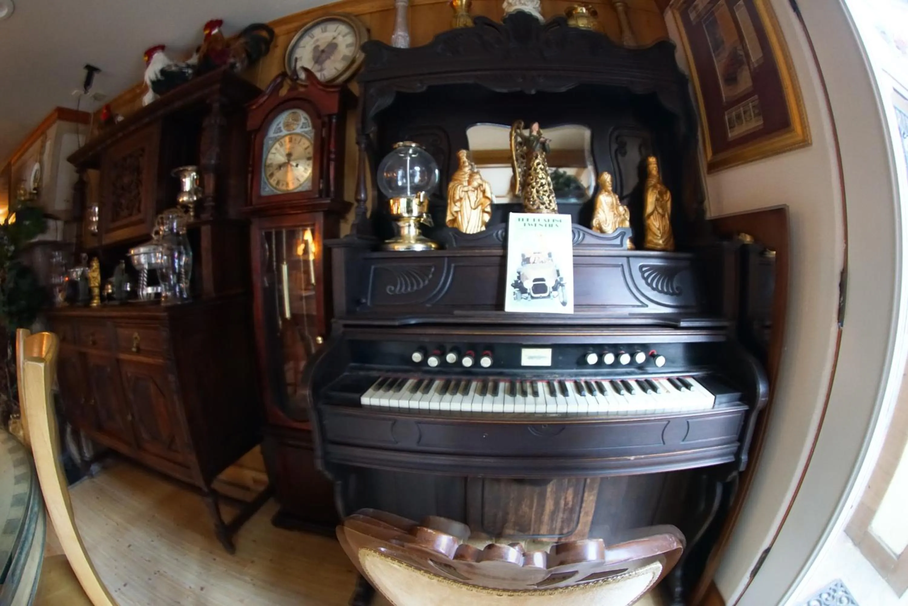 FLEUR DE LAC EUROPERAN INn