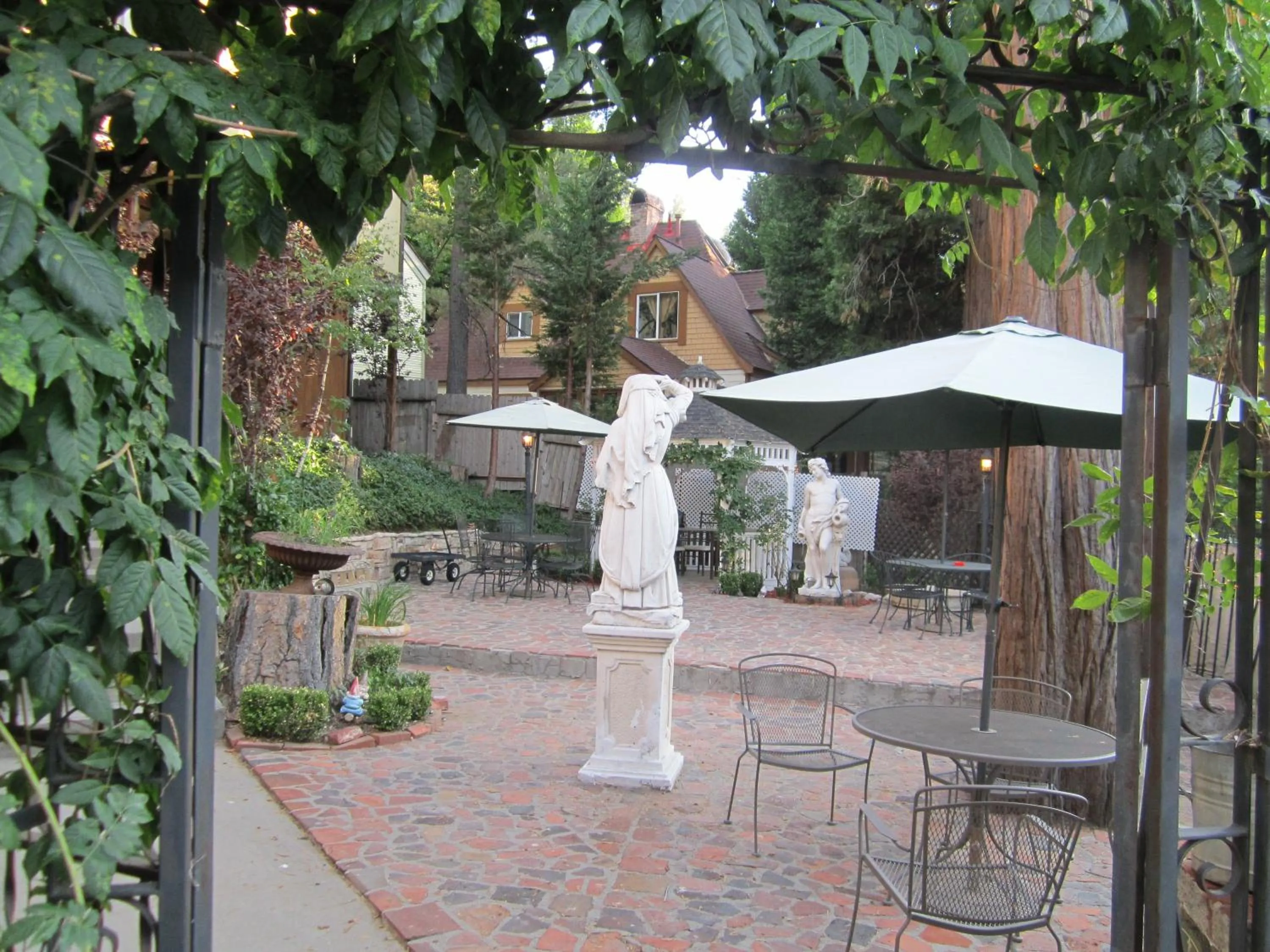 FLEUR DE LAC EUROPERAN INn