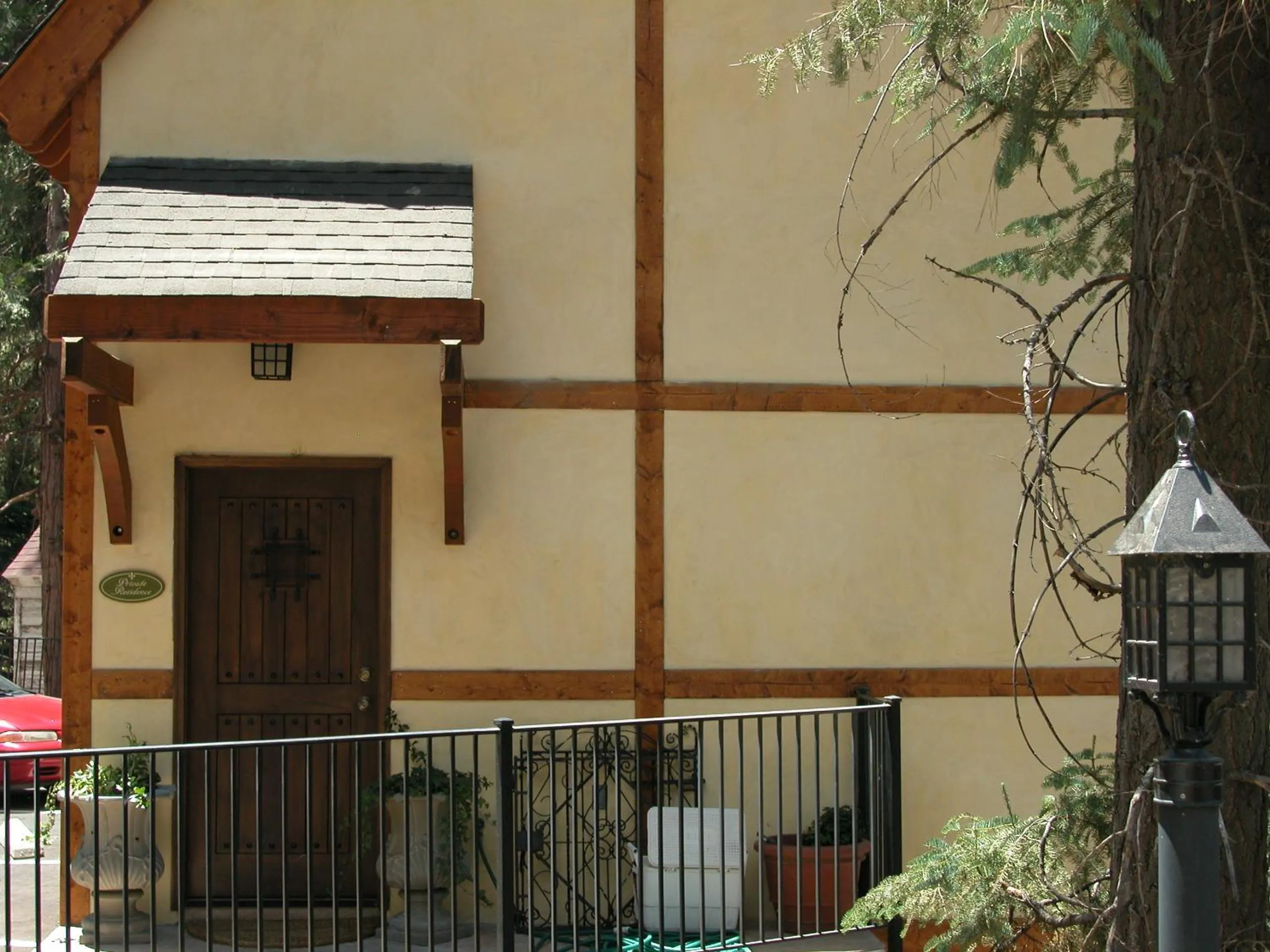 Nearby landmark in FLEUR DE LAC EUROPERAN INn