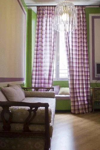 Decorative detail in Hotel Colombo Genova