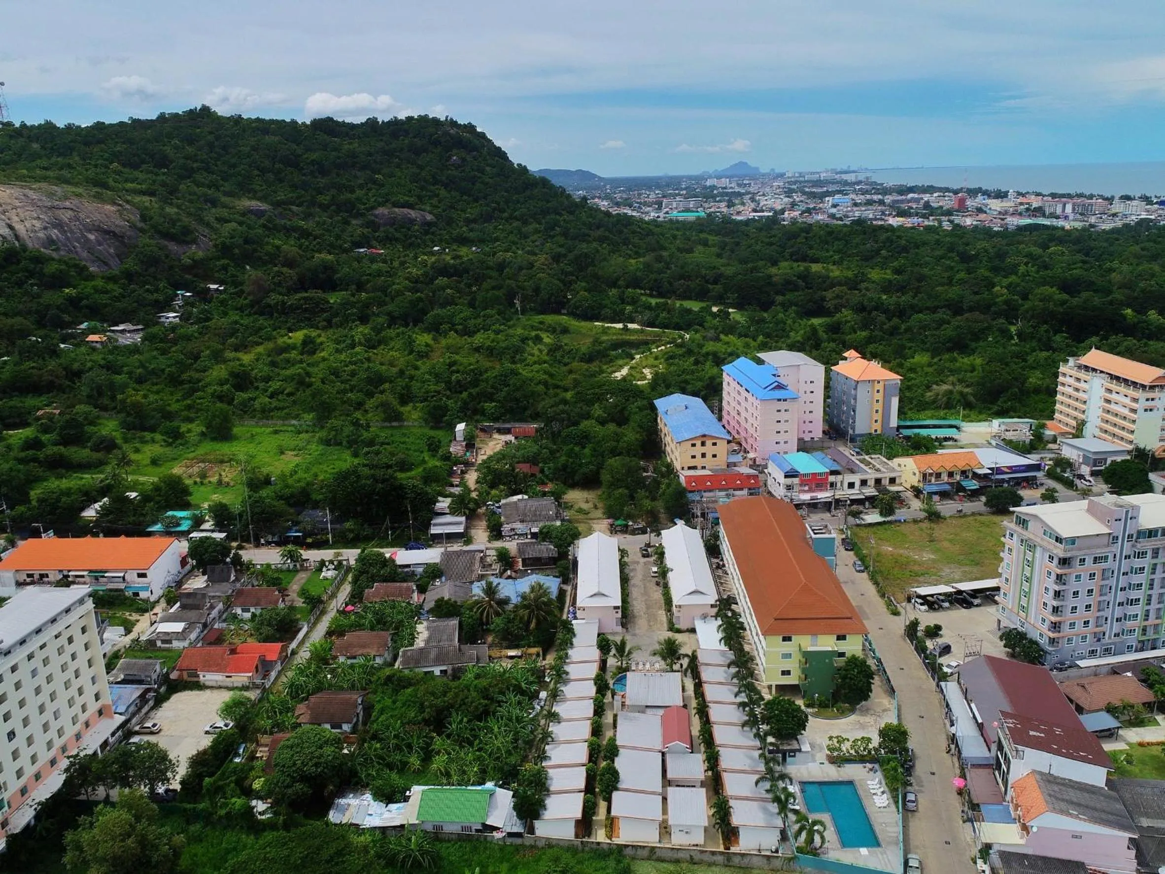 Bird's eye view in Baanloksouylokchay