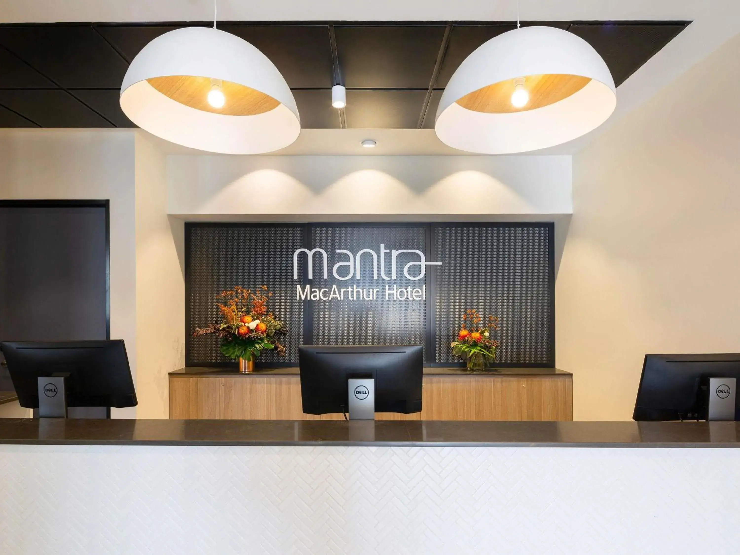 Property building in Mantra MacArthur Hotel Property building in Mantra MacArthur Hotel