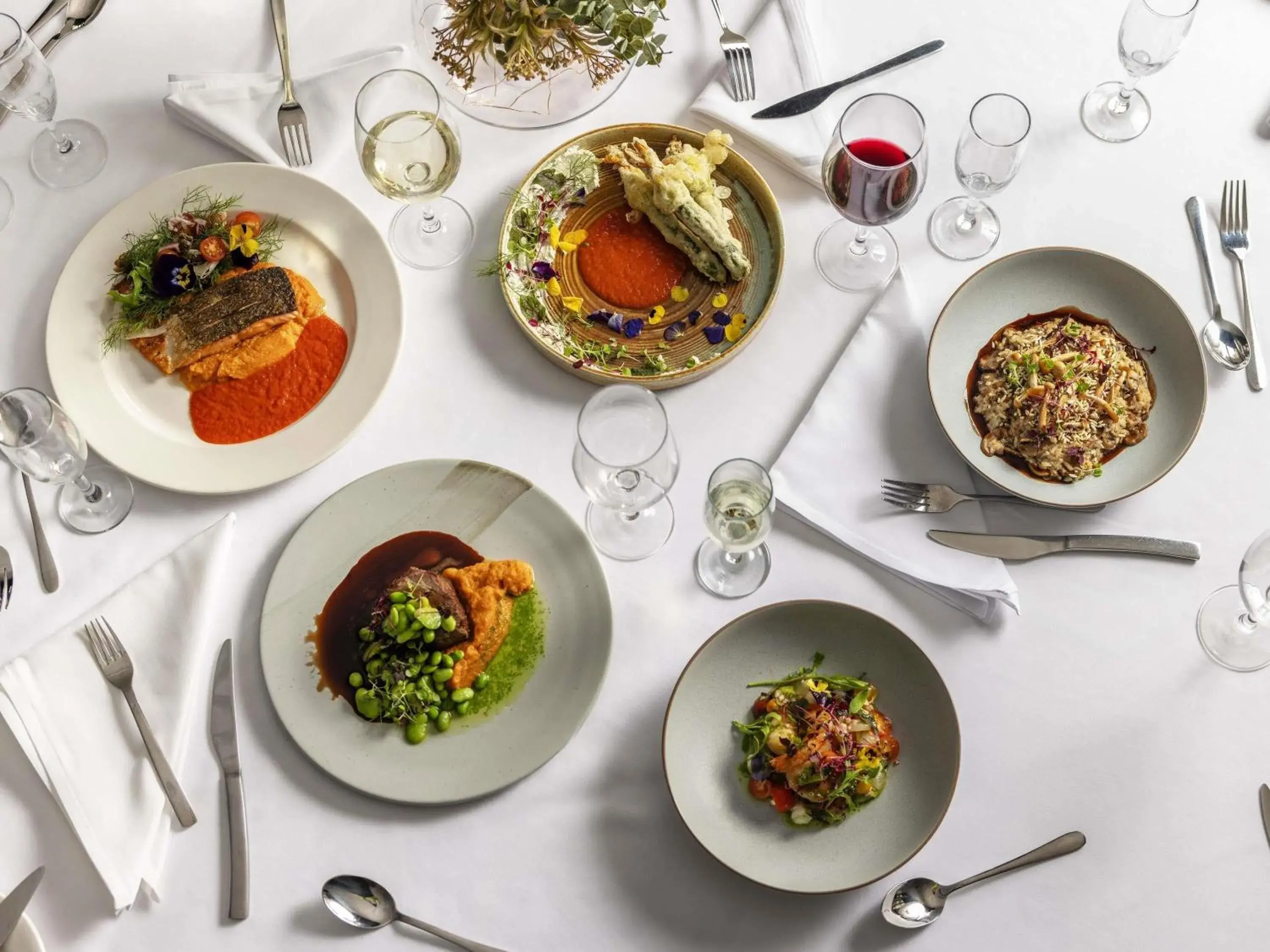 Property building in Mantra MacArthur Hotel Property building in Mantra MacArthur Hotel