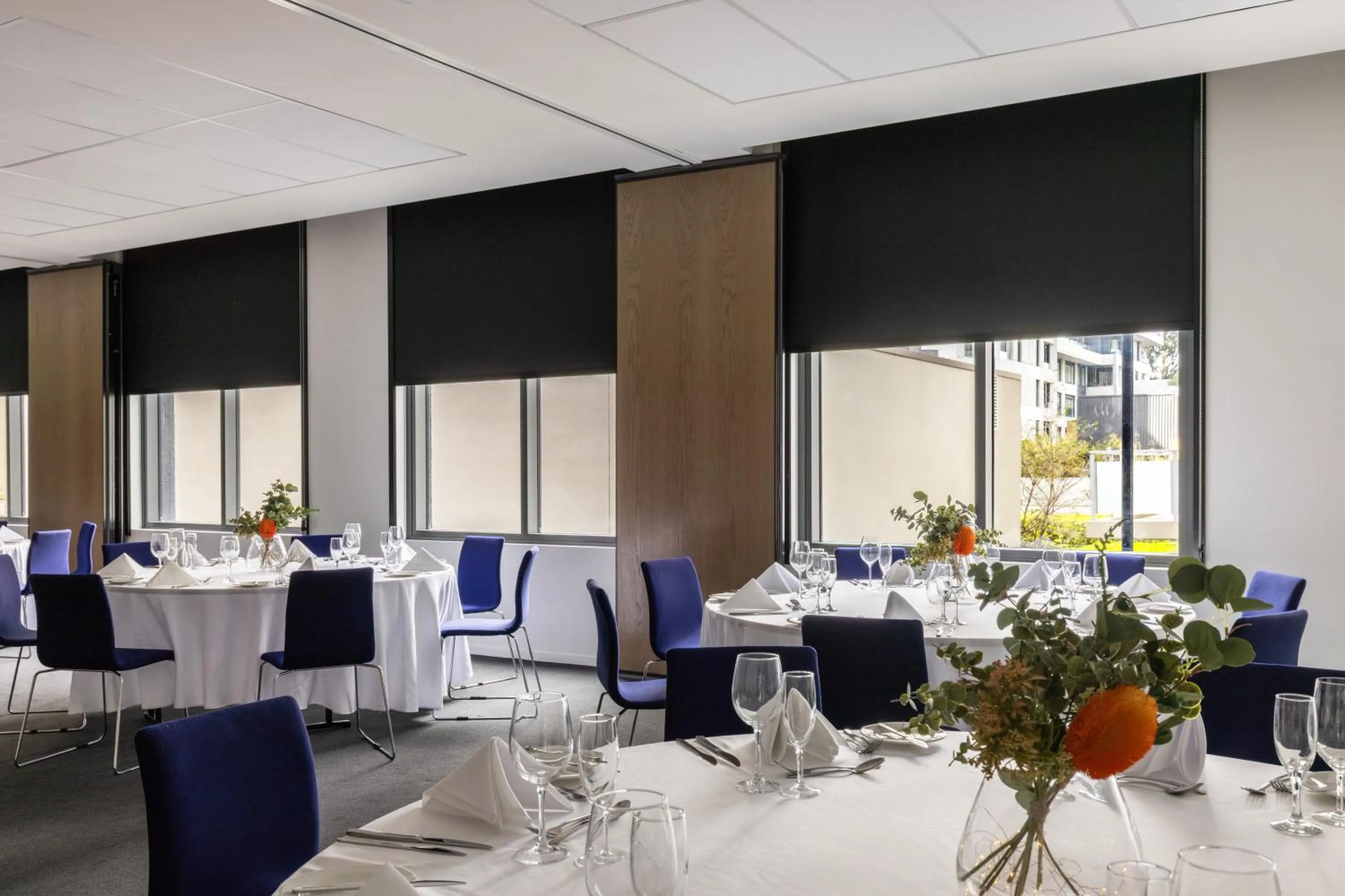 Meeting/conference room in Mantra MacArthur Hotel