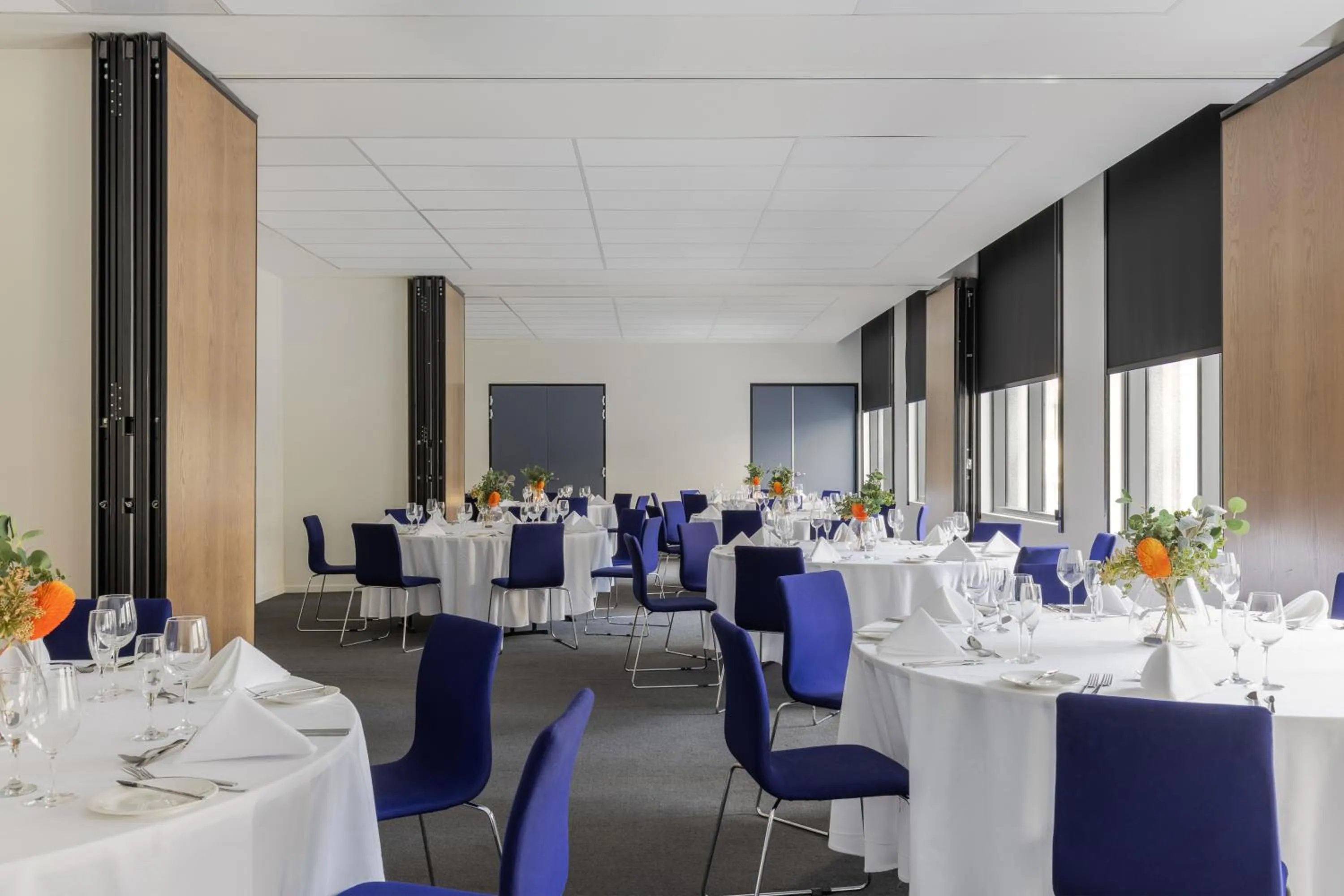 Meeting/conference room in Mantra MacArthur Hotel