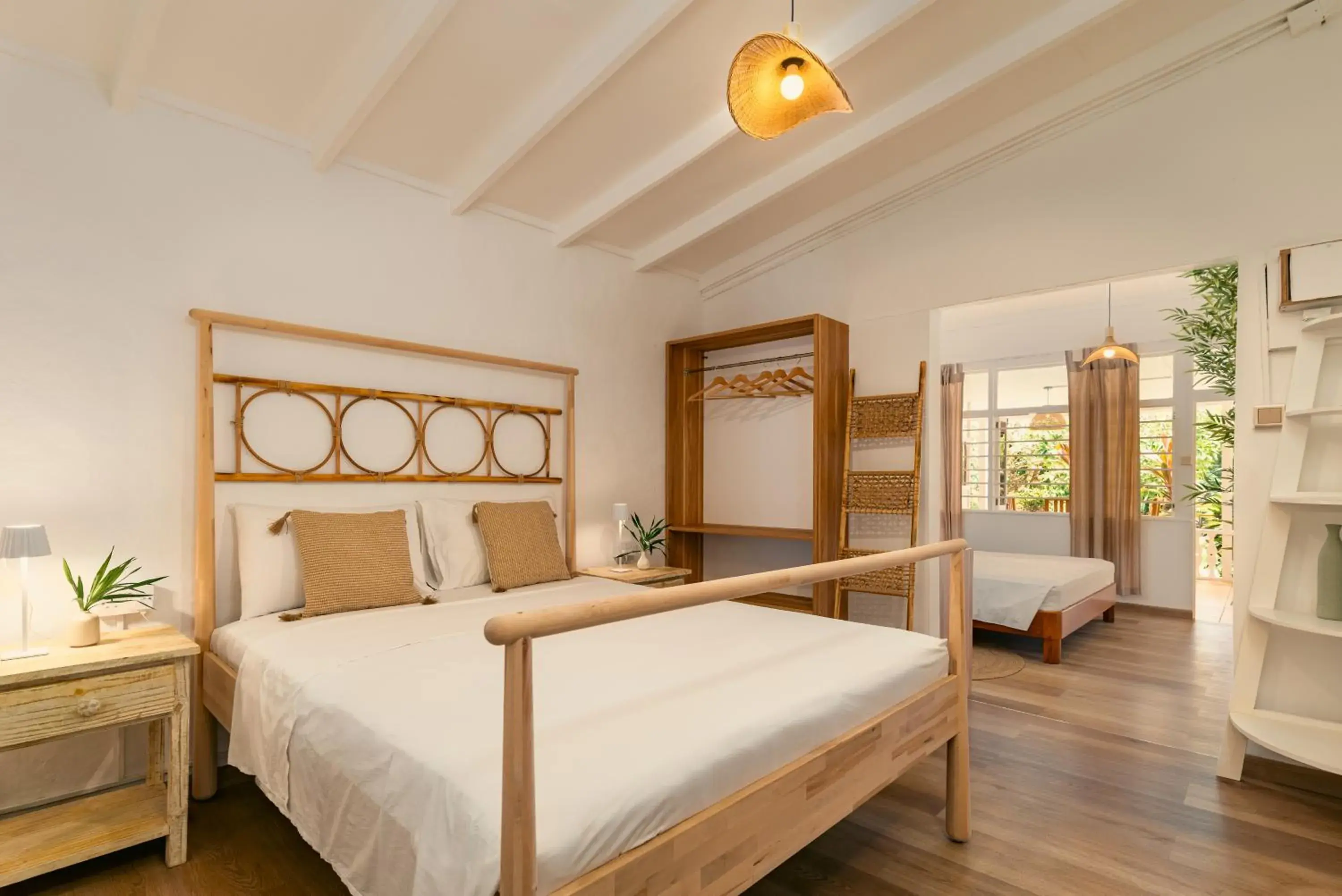 Bed in Beau Vallon Bungalows Bed in Beau Vallon Bungalows