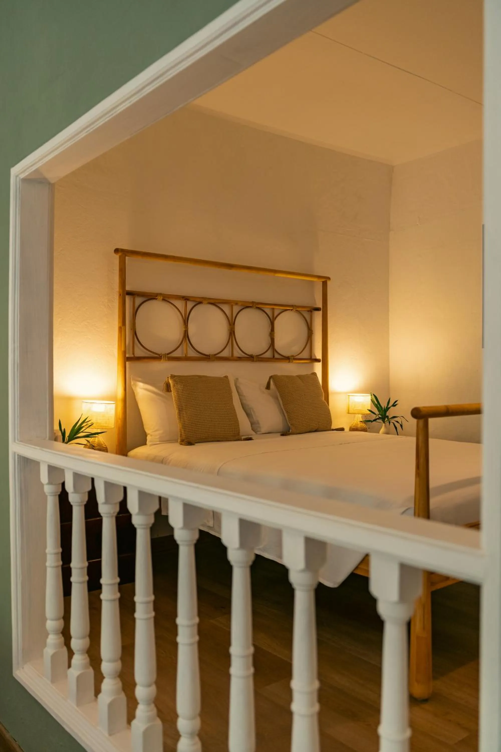 Bed in Beau Vallon Bungalows