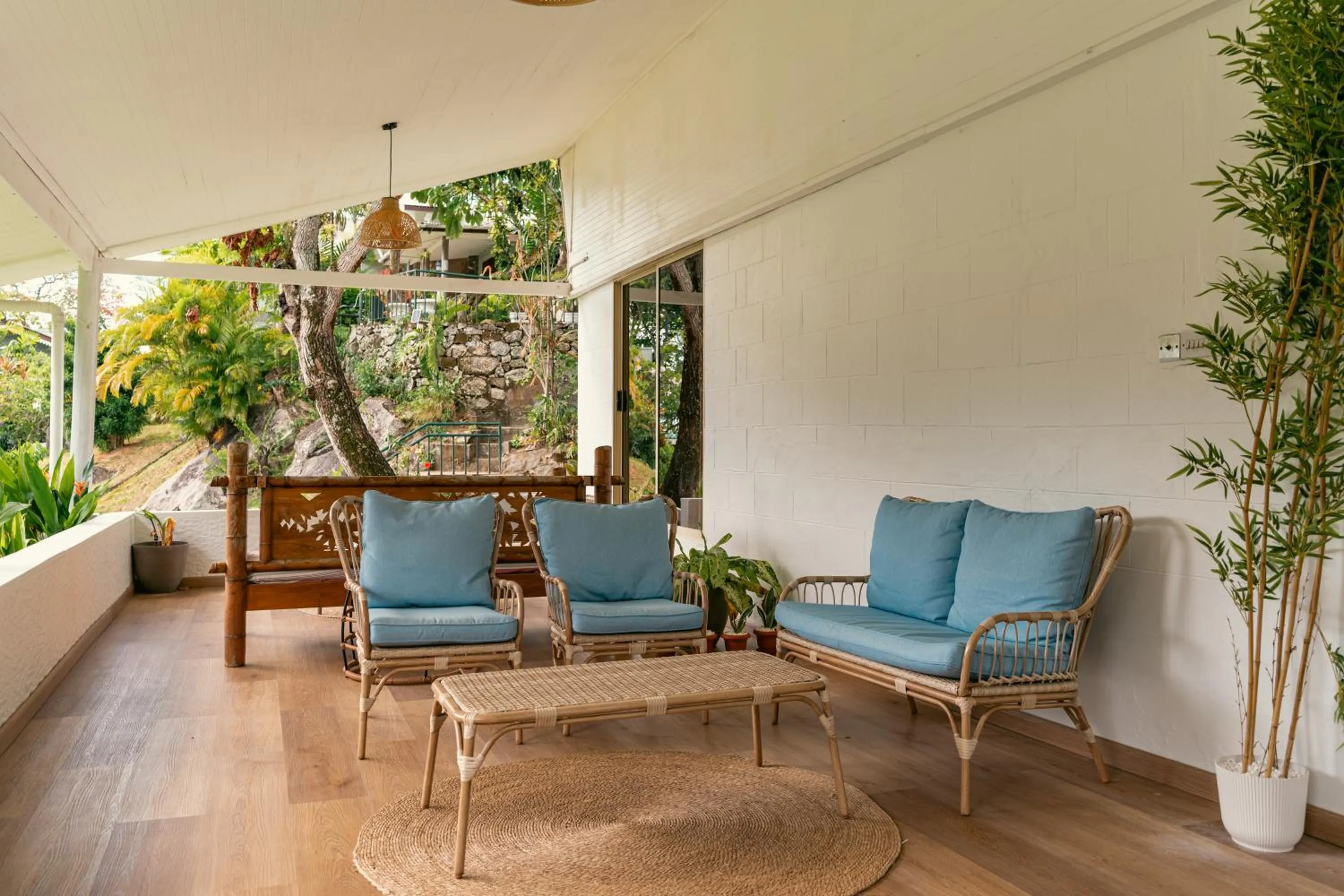 Beau Vallon Bungalows