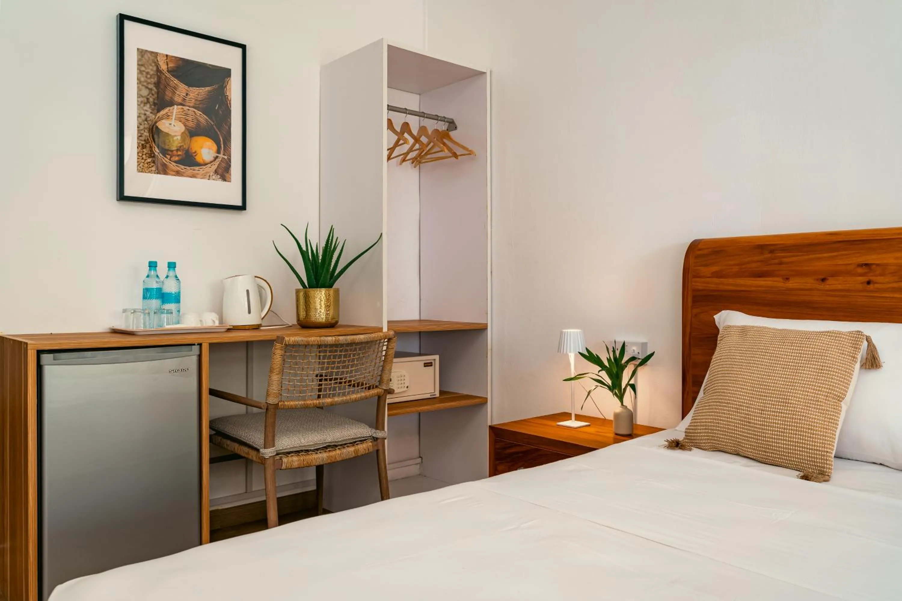 Bed in Beau Vallon Bungalows