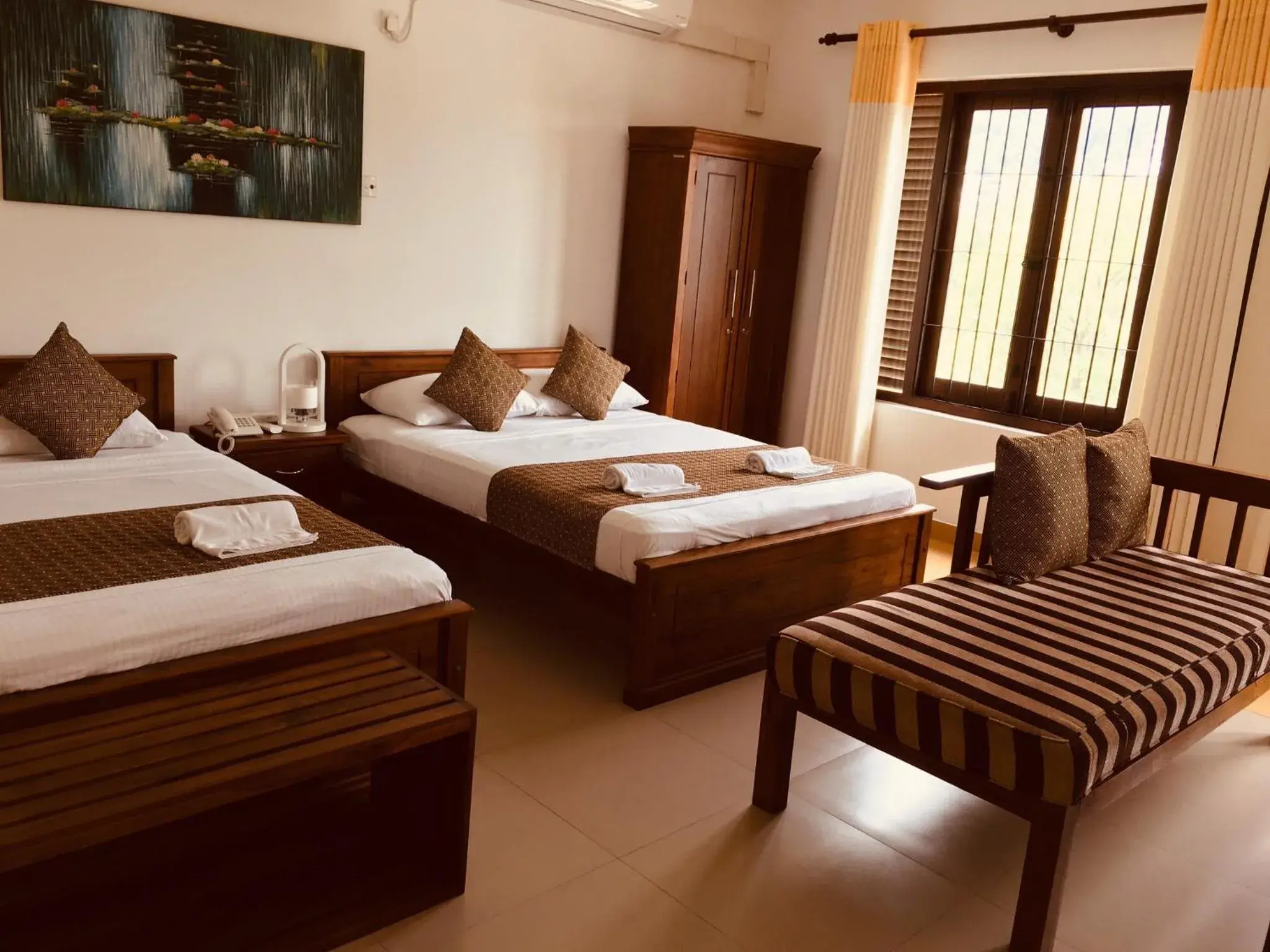 Bed in Sarvodaya Samma Vaasa Residence Bed in Sarvodaya Samma Vaasa Residence