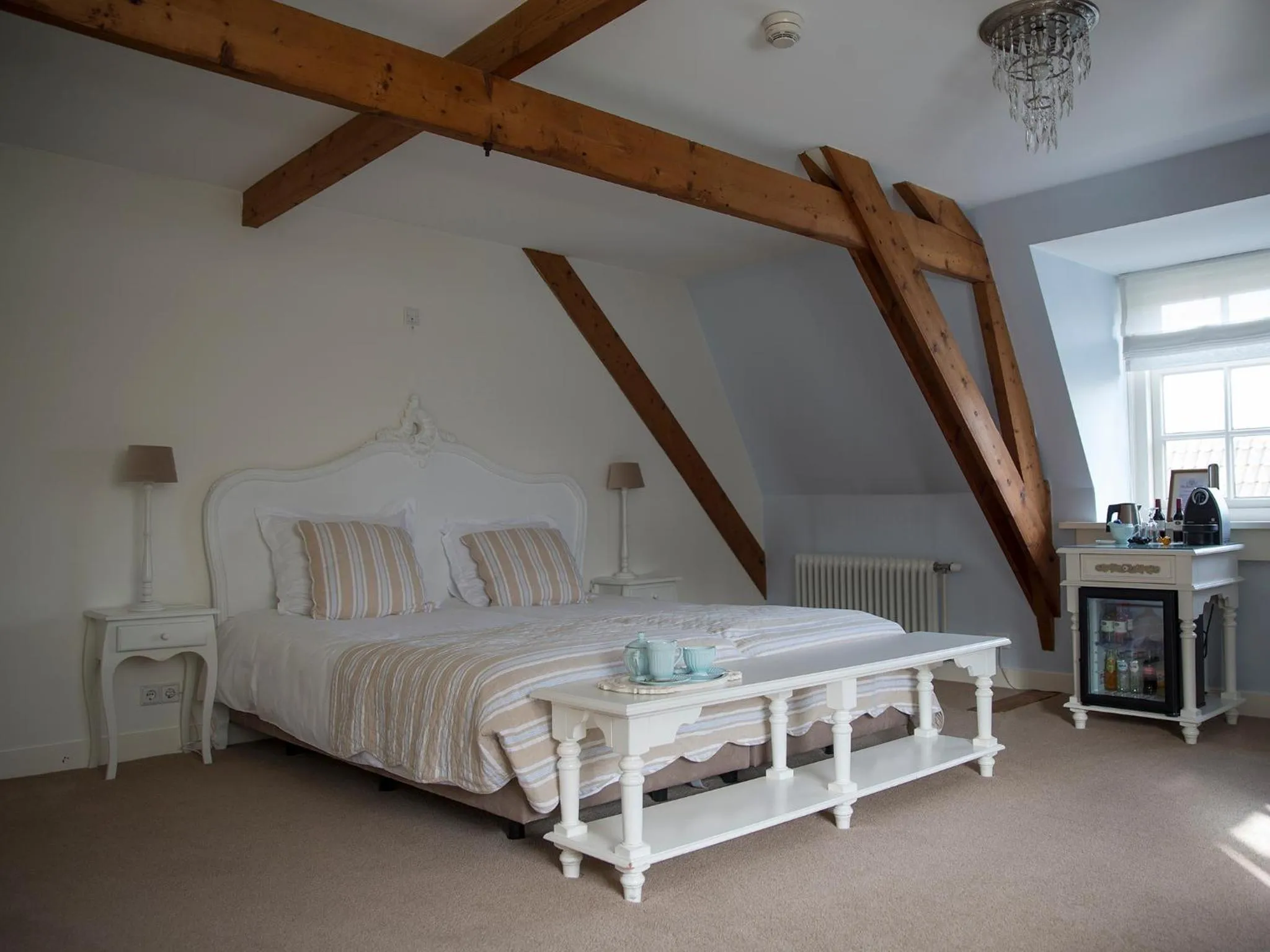 Day in B & B Hotel The Baron Crown