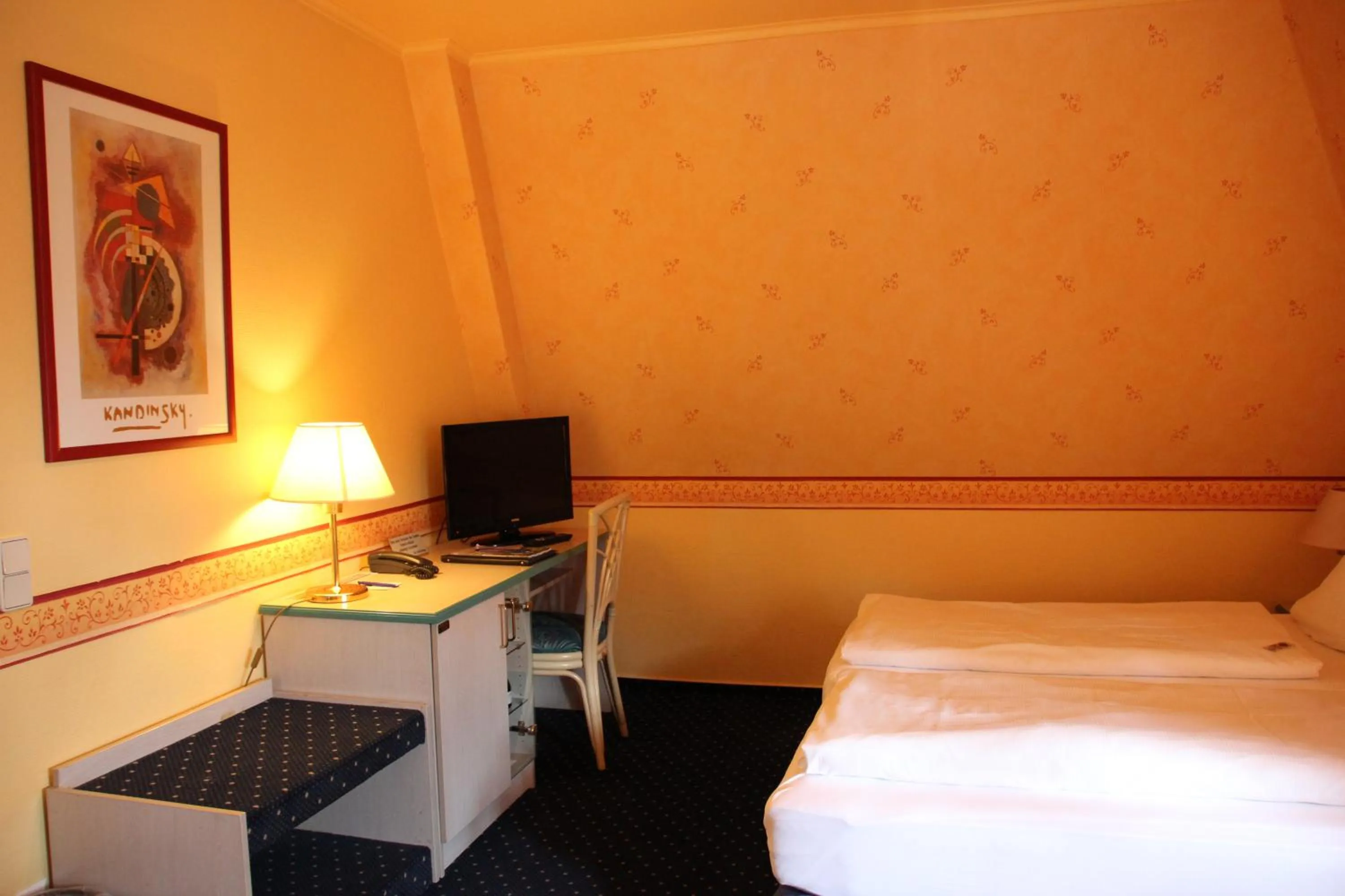 Photo of the whole room, Bed in Hotel Nordic