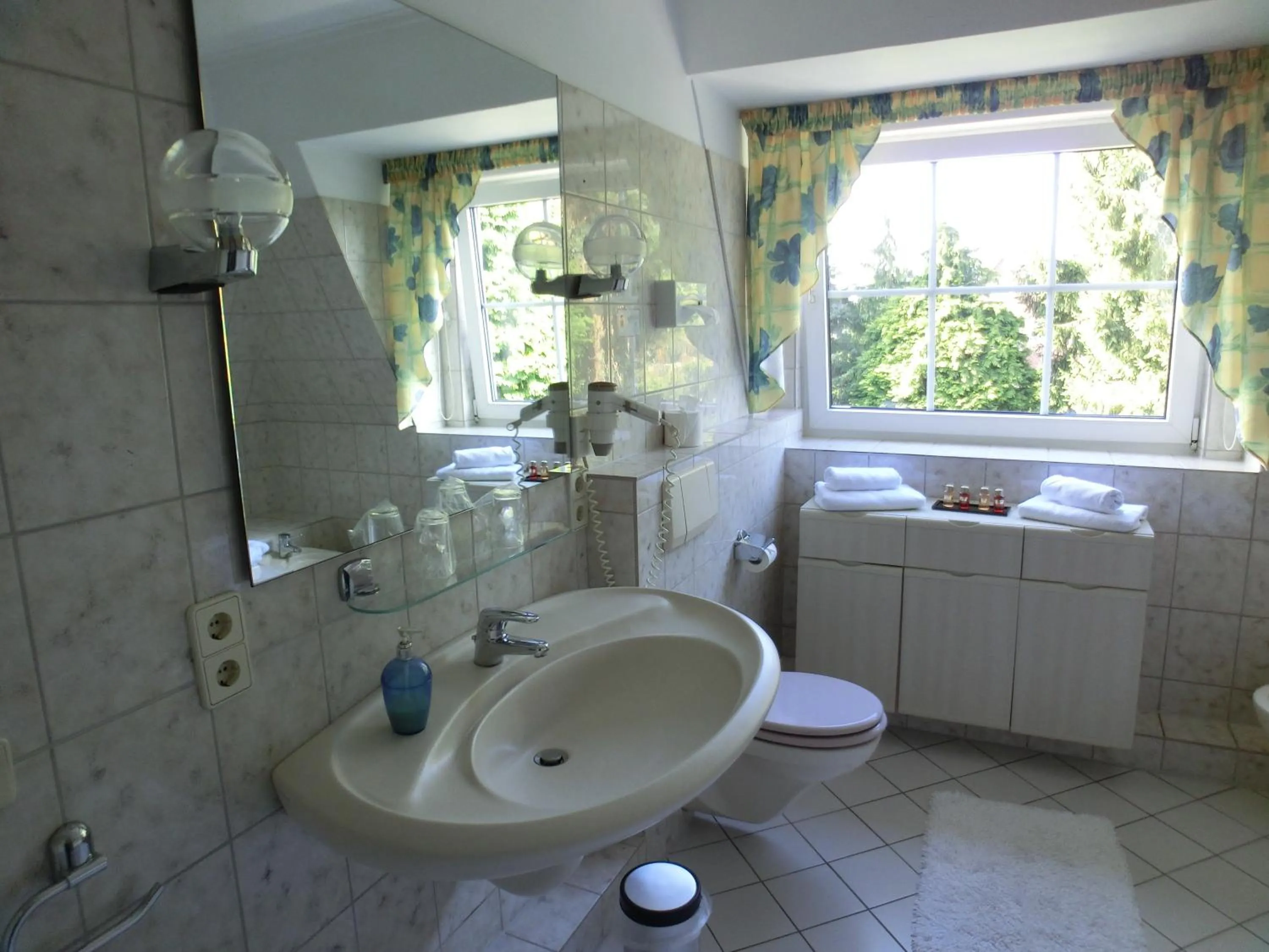 Bathroom in Hotel Nordic