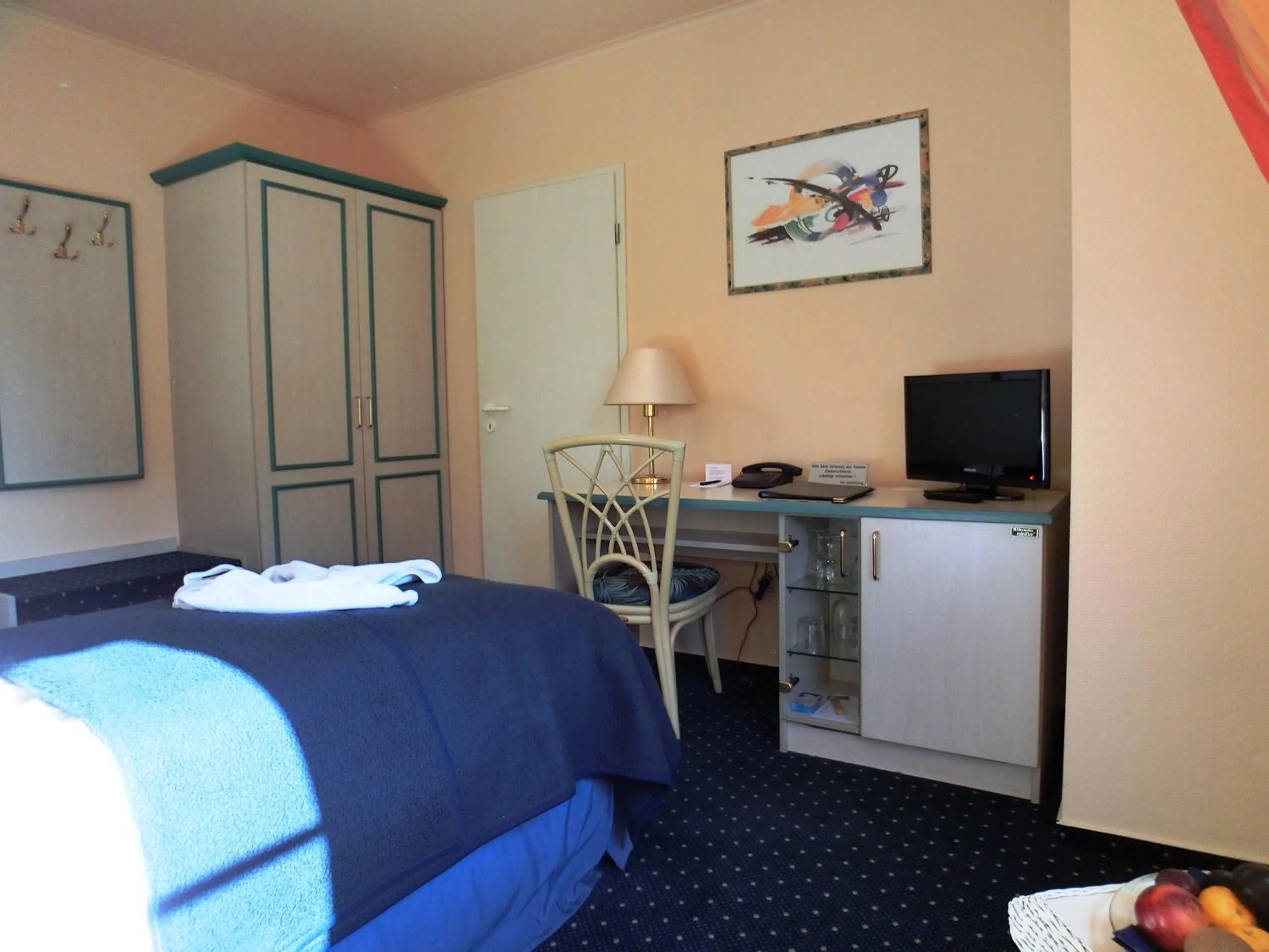 Photo of the whole room, Bed in Hotel Nordic