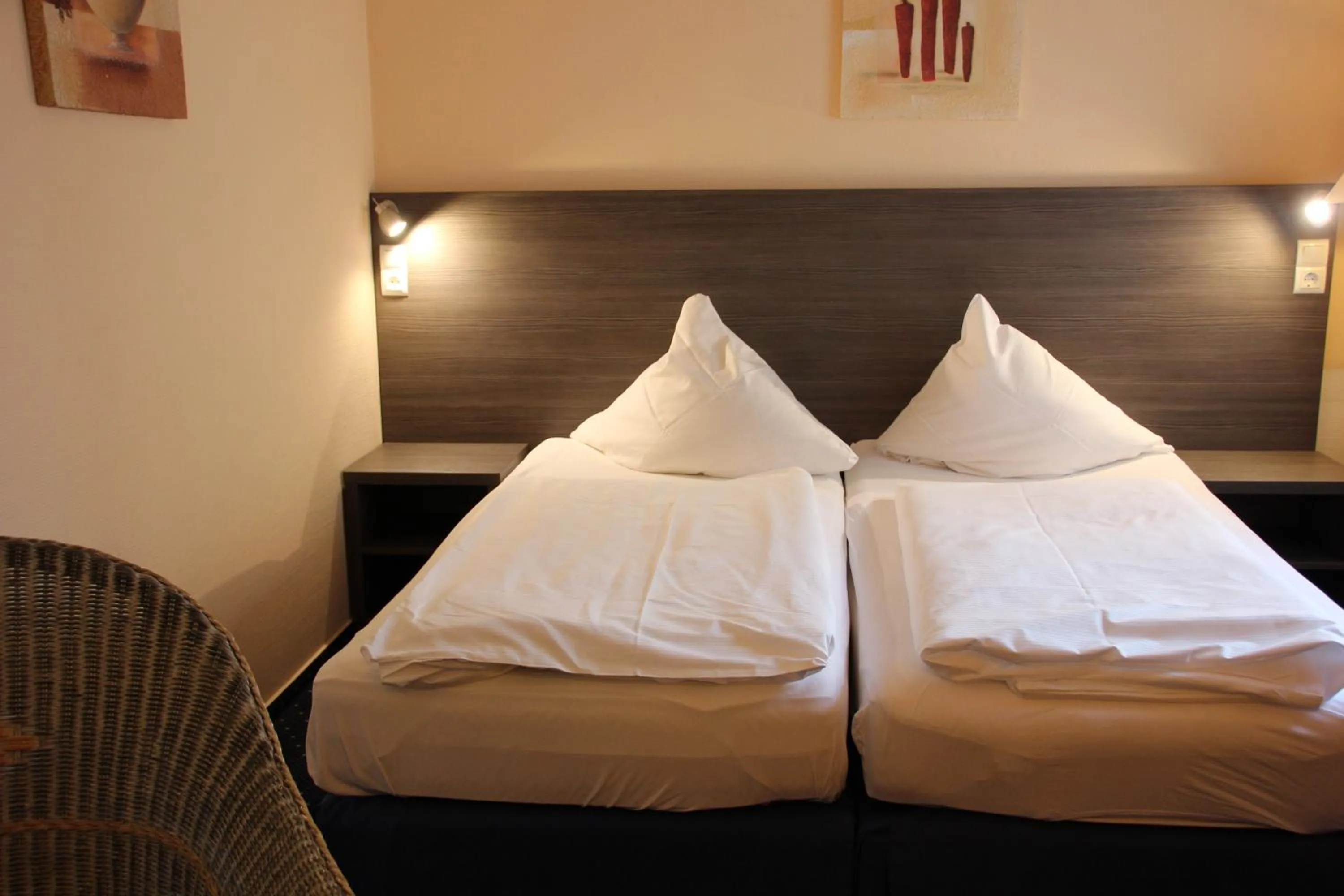 Photo of the whole room, Bed in Hotel Nordic