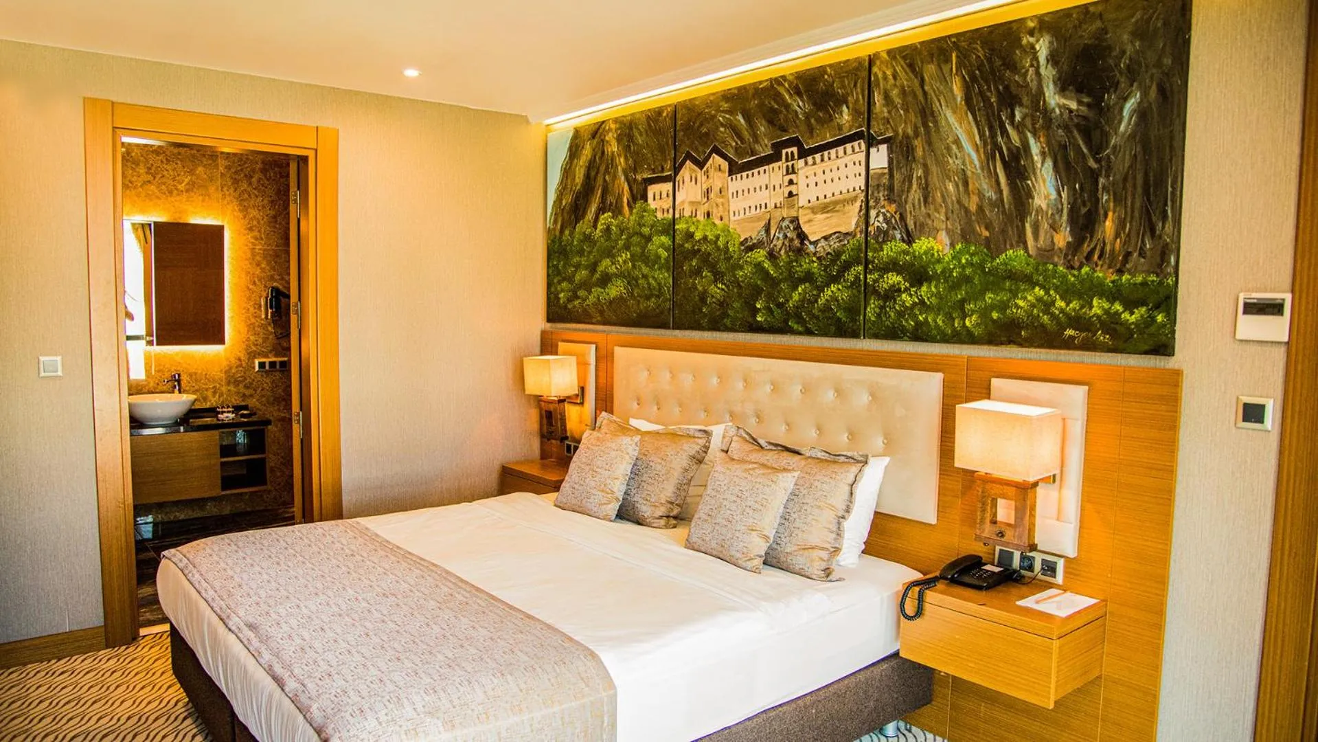 Bed in Aselia Hotel Trabzon