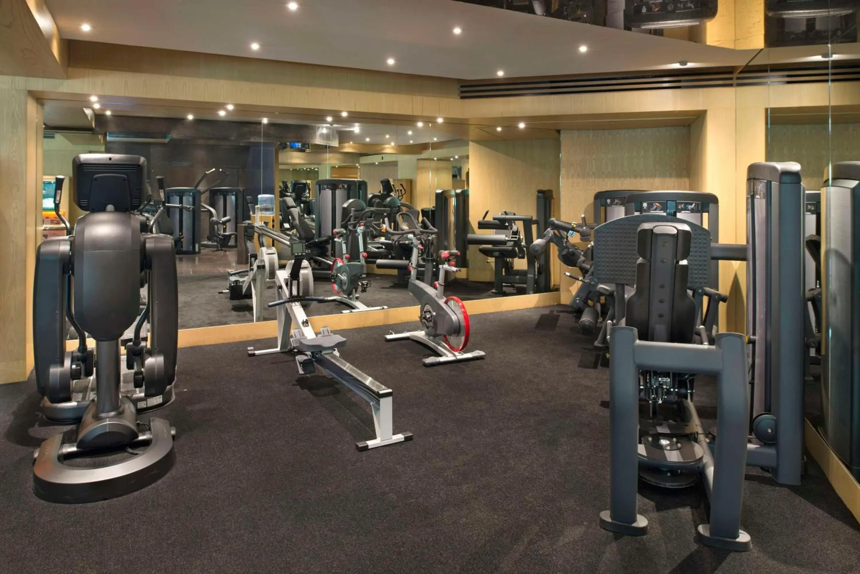 Fitness centre/facilities in Grand Hyatt Hong Kong Fitness centre/facilities in Grand Hyatt Hong Kong