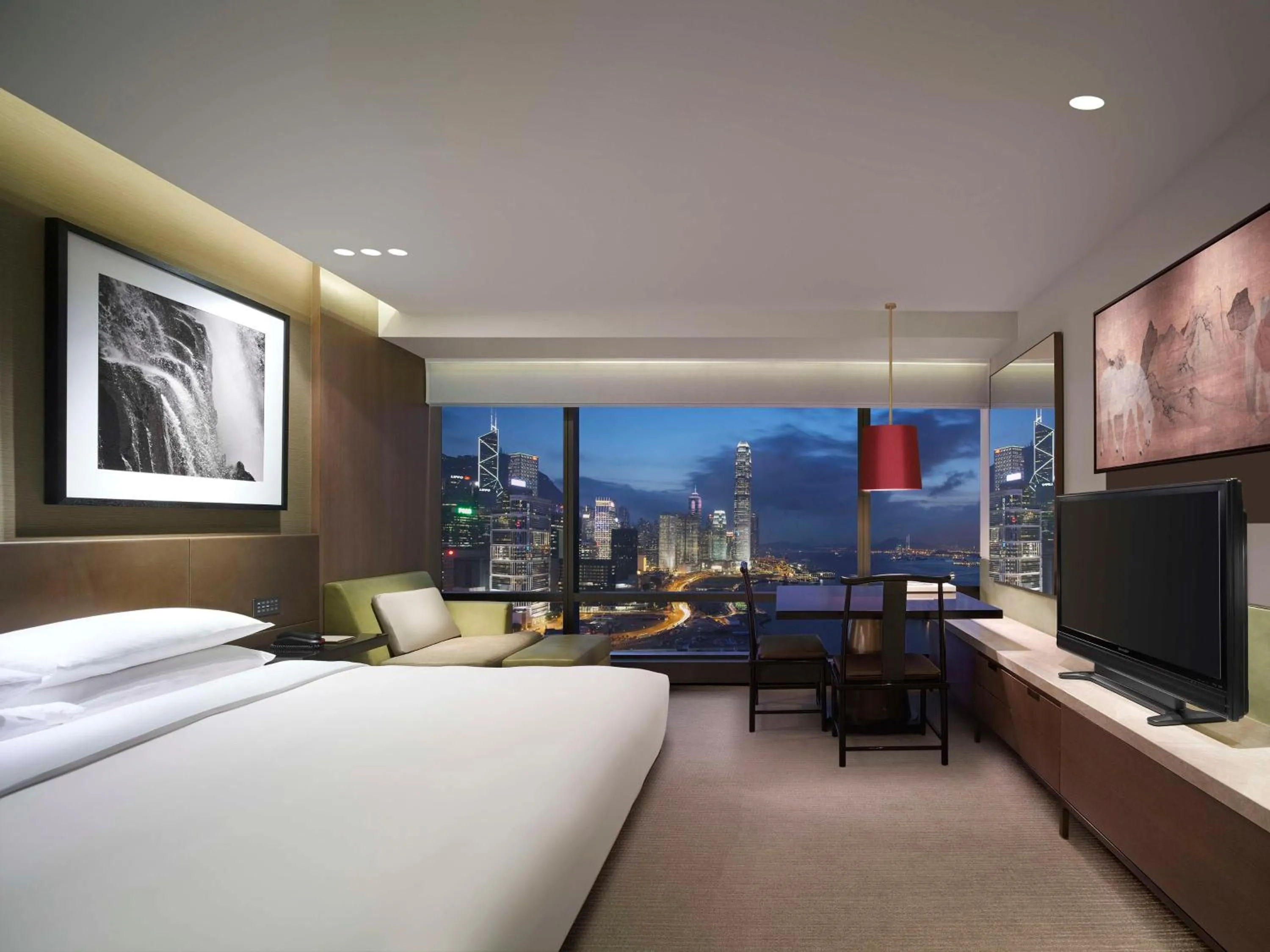 Bedroom, Bed in Grand Hyatt Hong Kong