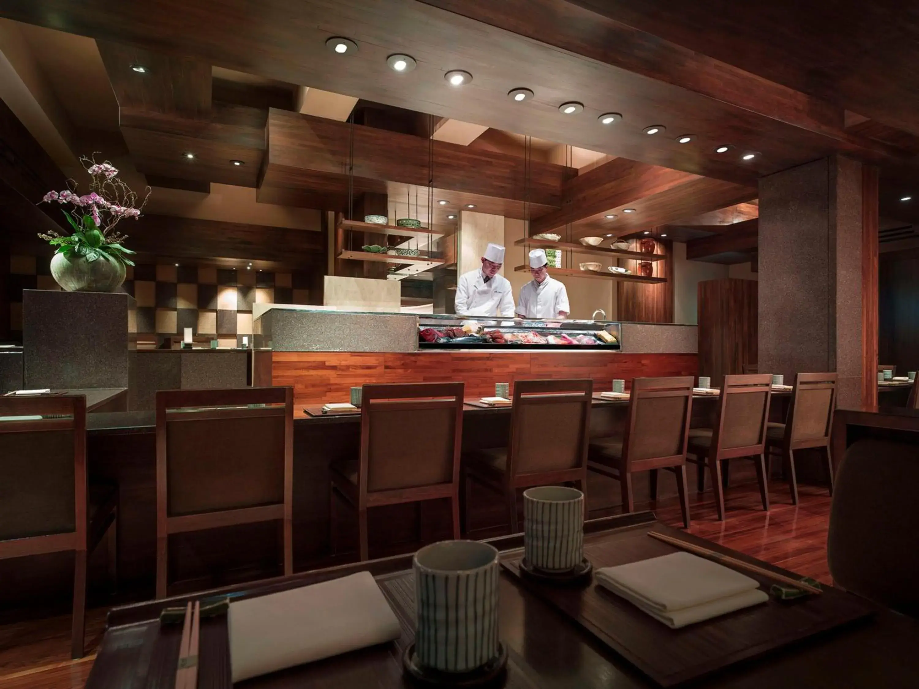 Restaurant/places to eat in Grand Hyatt Hong Kong Restaurant/places to eat in Grand Hyatt Hong Kong