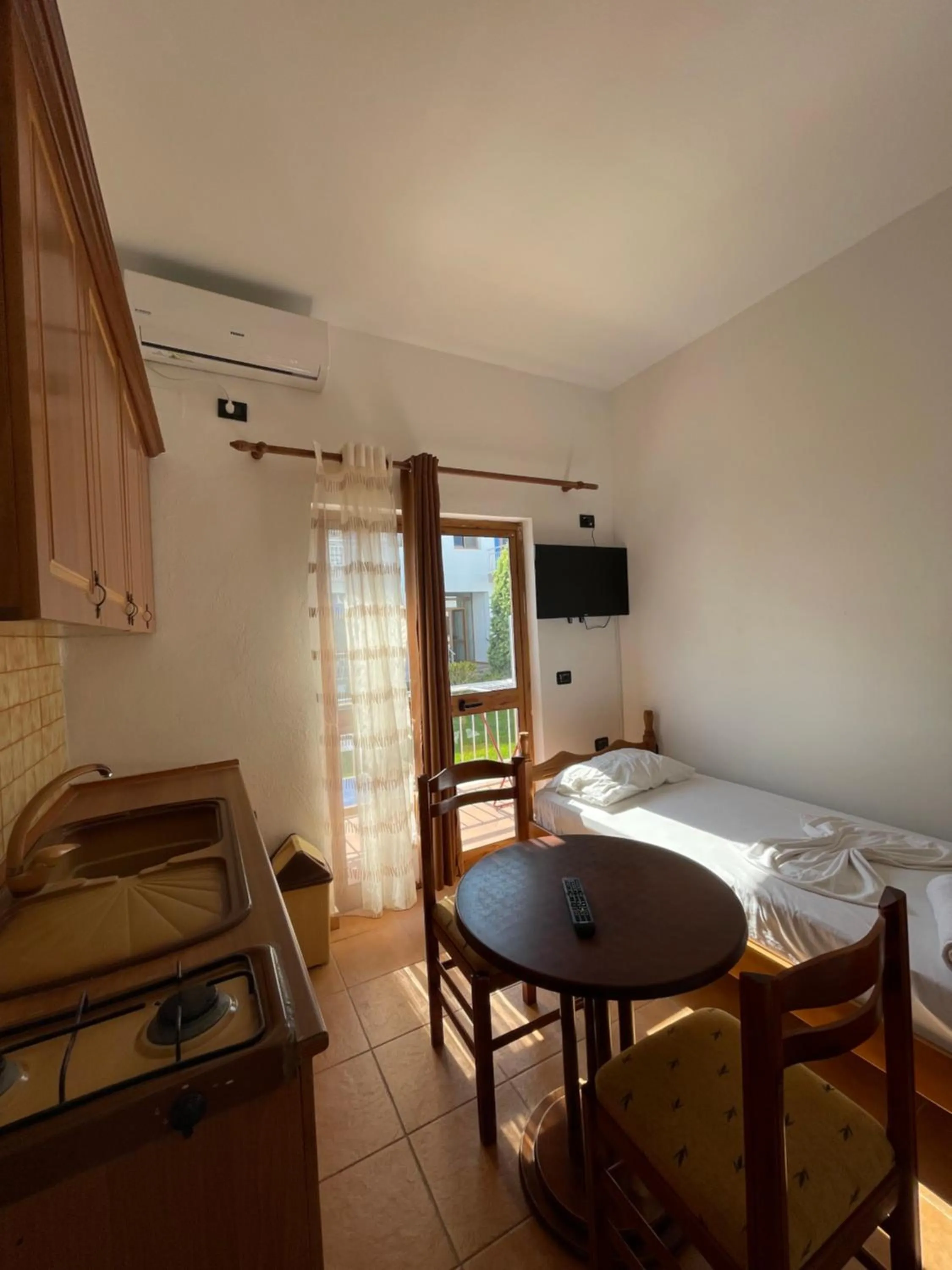 Hotel Athina