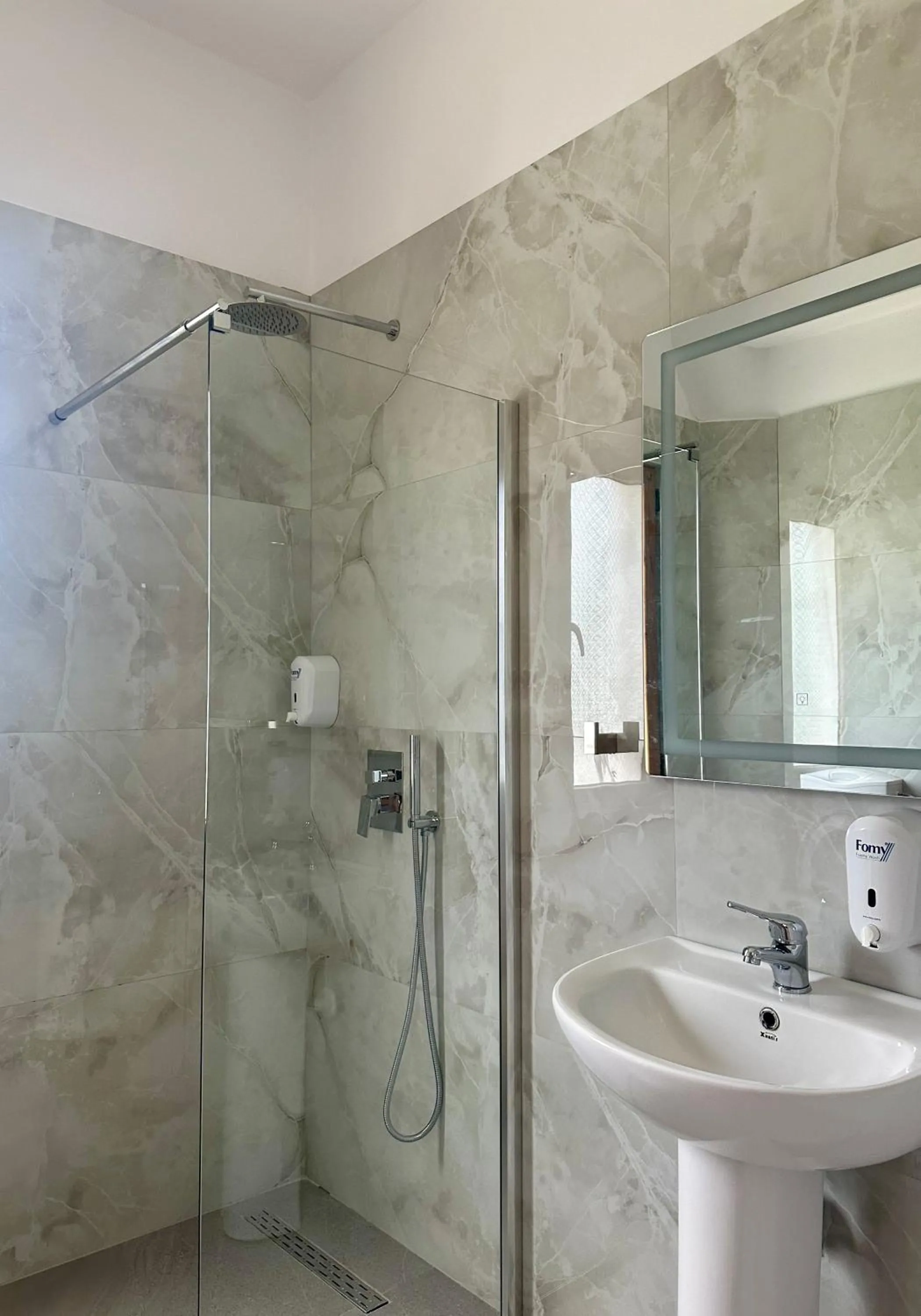 Hotel Athina