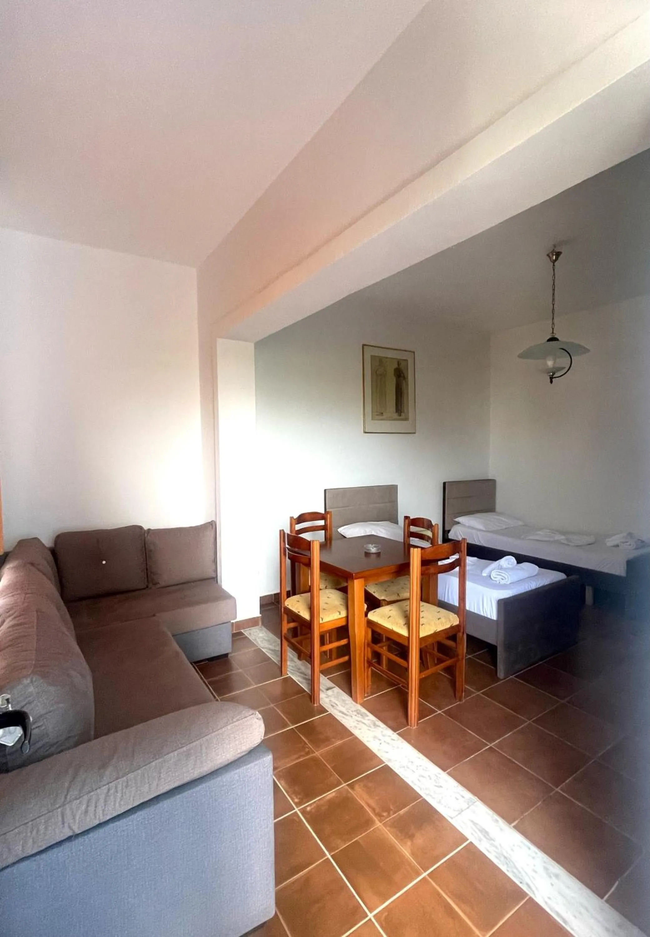 Hotel Athina