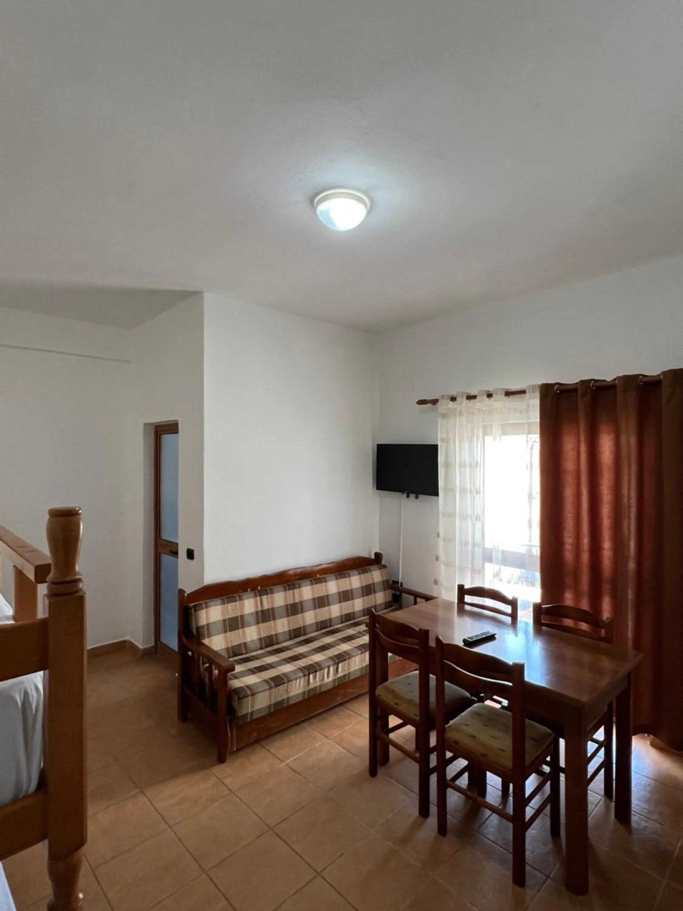 Hotel Athina