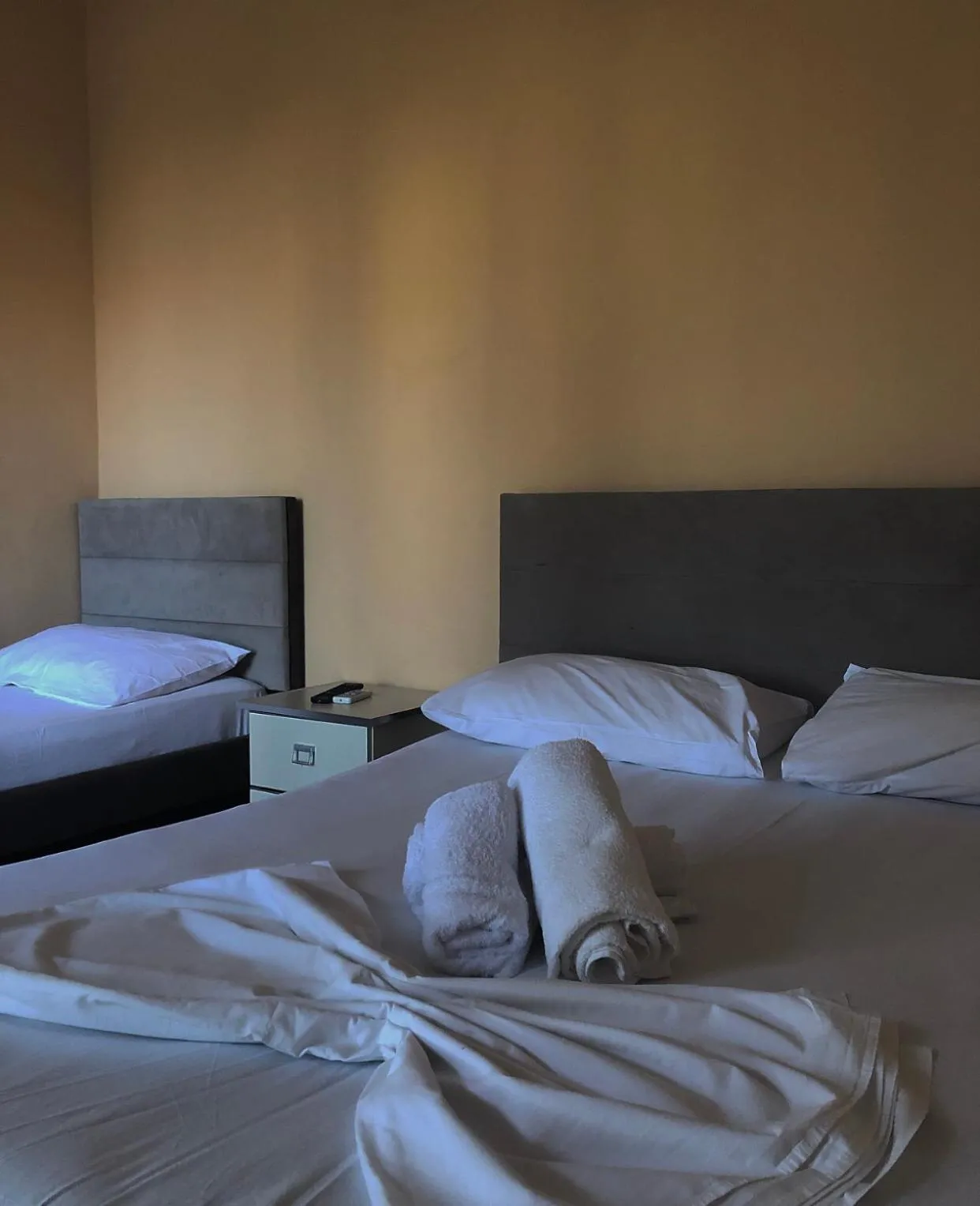 Bed in Hotel Athina