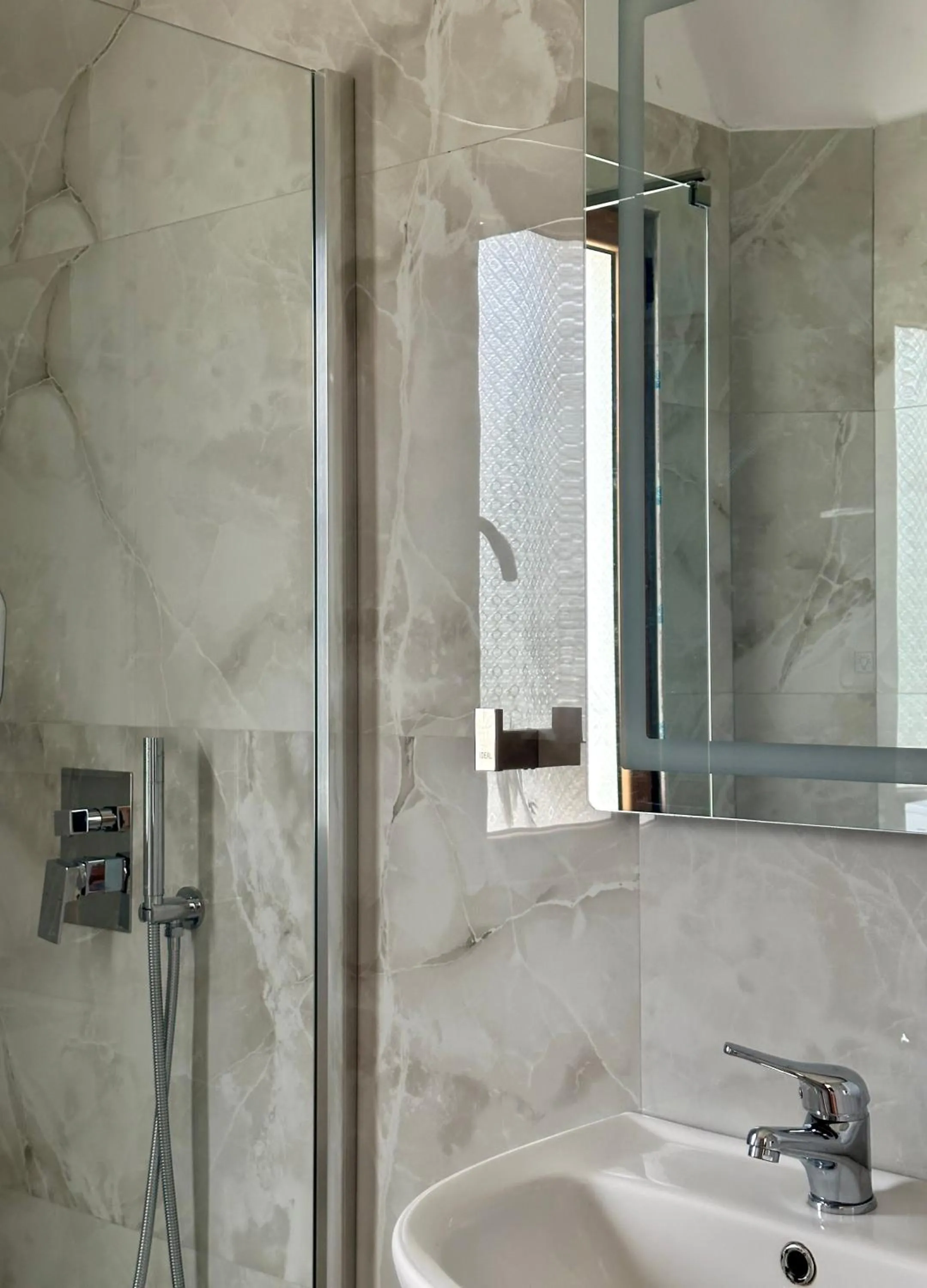 Hotel Athina